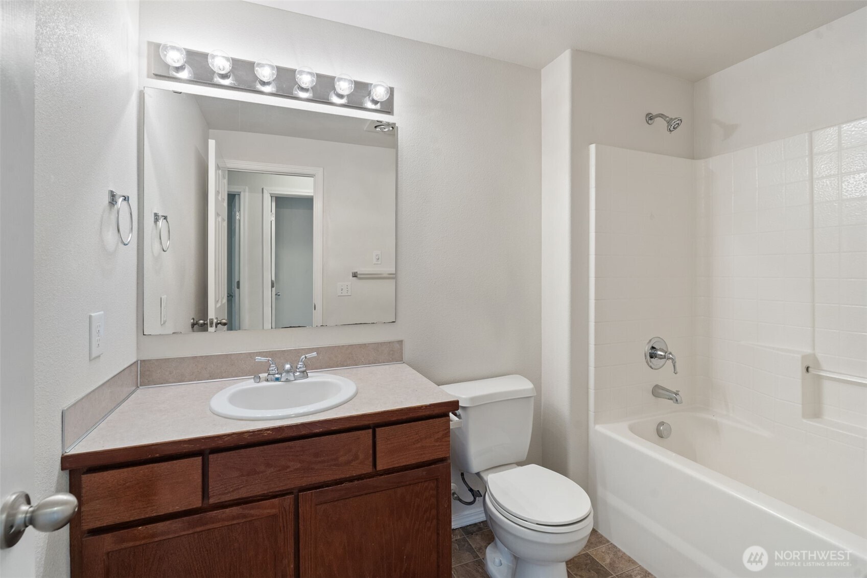 14617 46th Avenue Property Photo 33