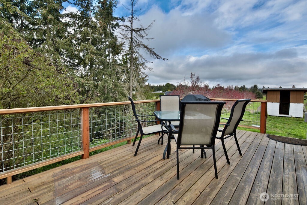 1430 W Hendrickson Road Property Photo 7