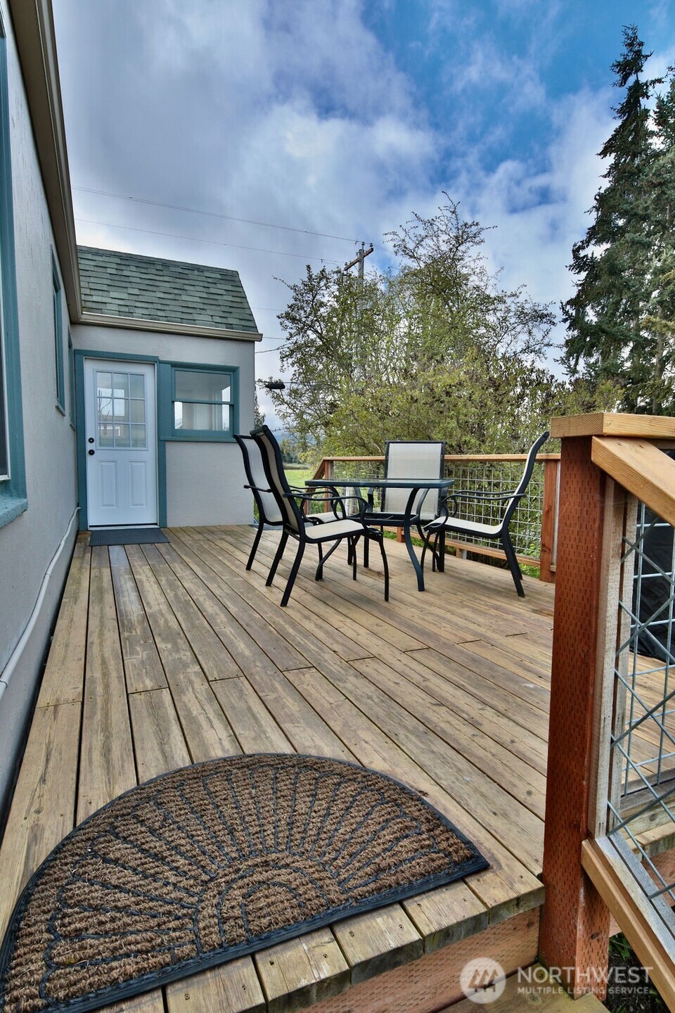 1430 W Hendrickson Road Property Photo 8