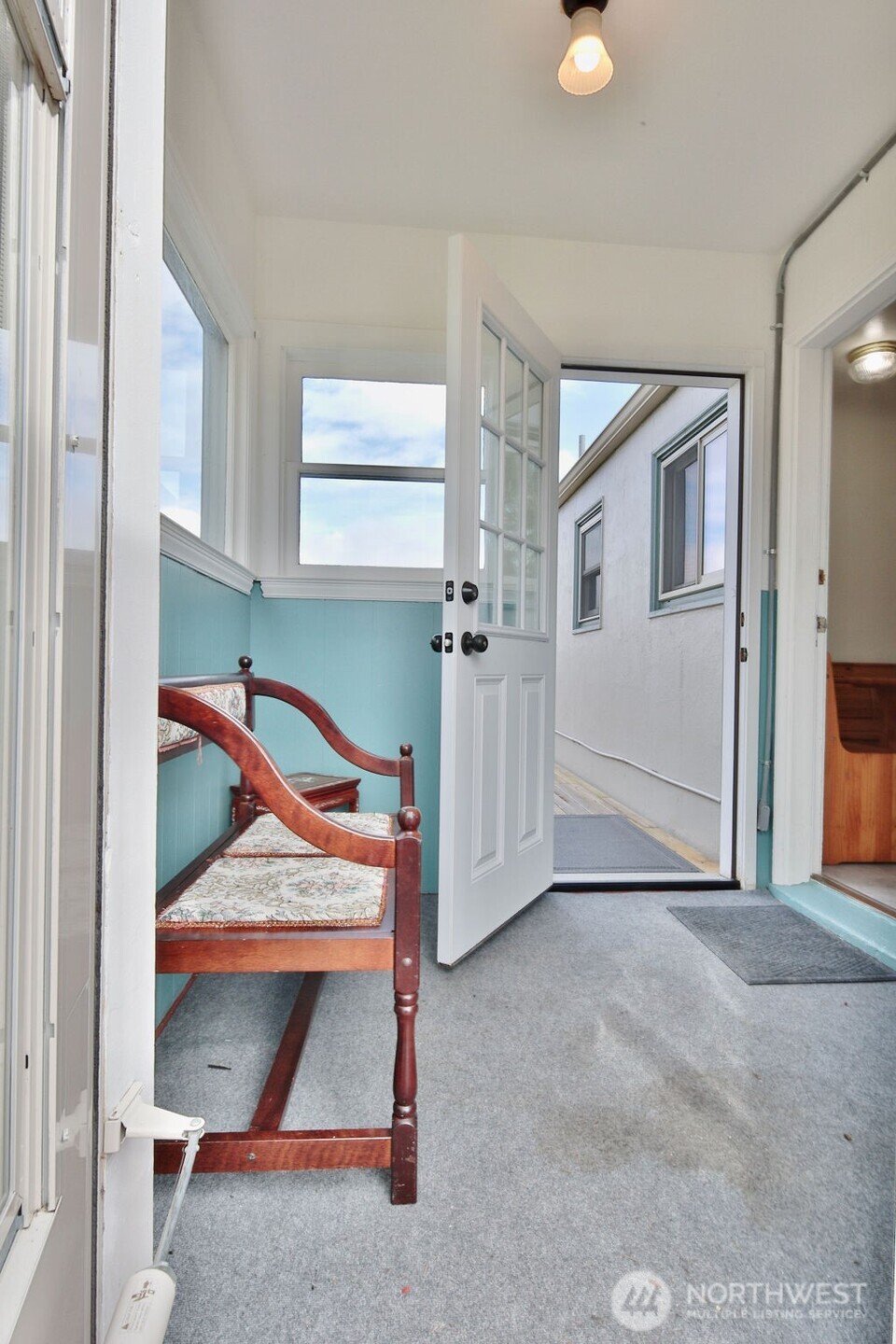 1430 W Hendrickson Road Property Photo 12