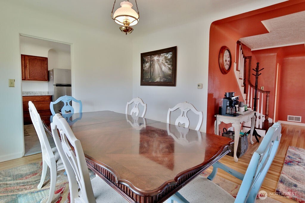 1430 W Hendrickson Road Property Photo 18