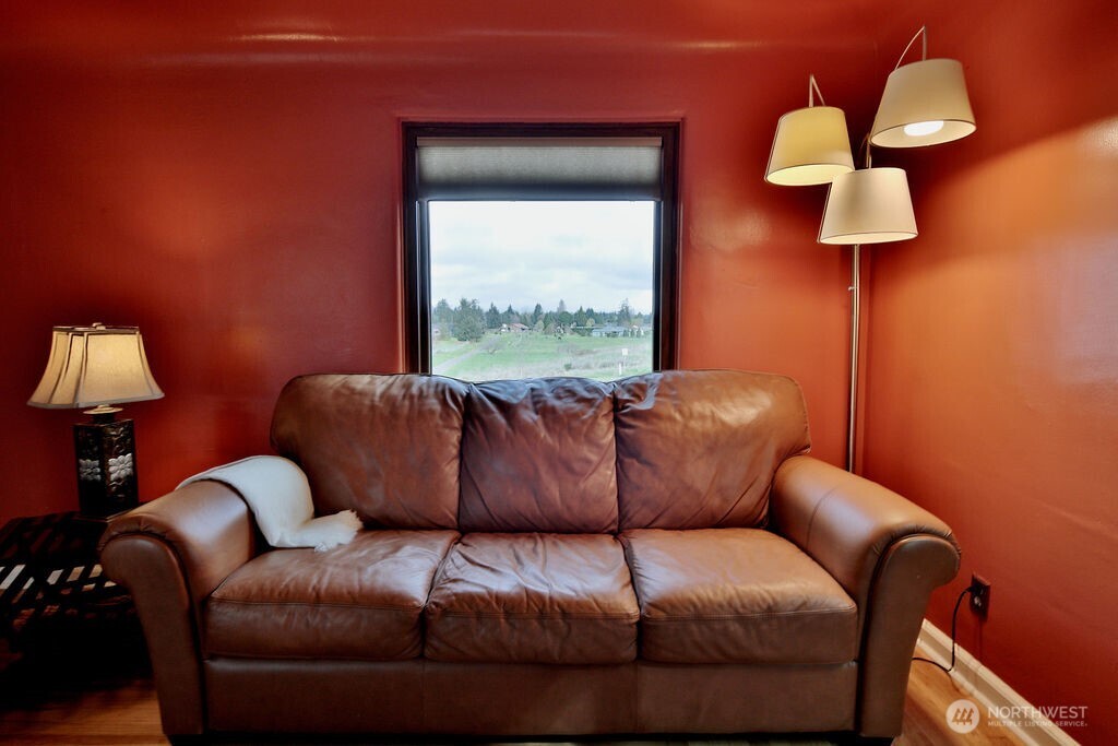 1430 W Hendrickson Road Property Photo 23