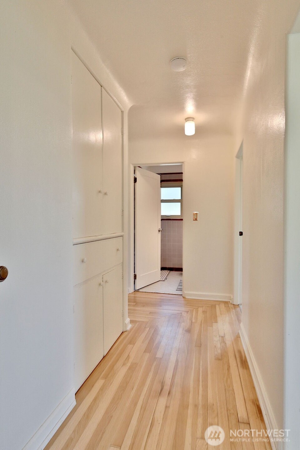 1430 W Hendrickson Road Property Photo 26