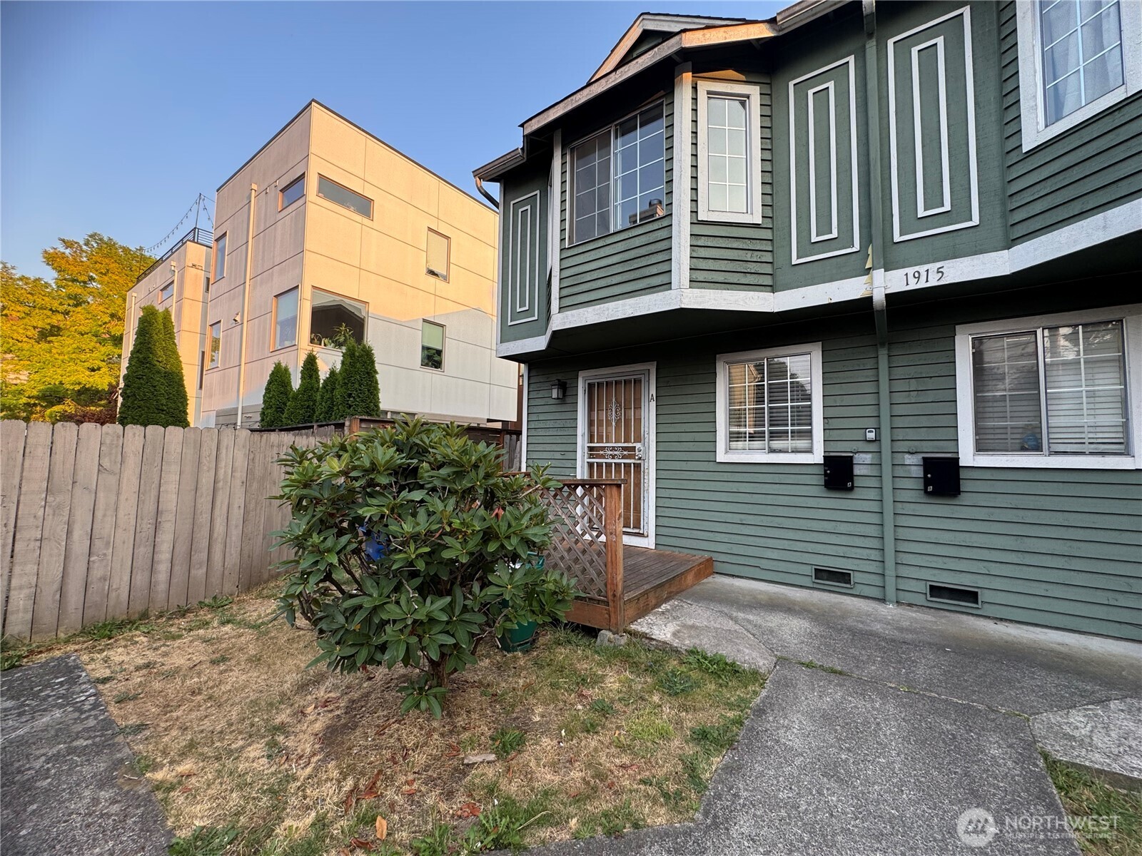 1915 E Spruce Street A Property Photo 1