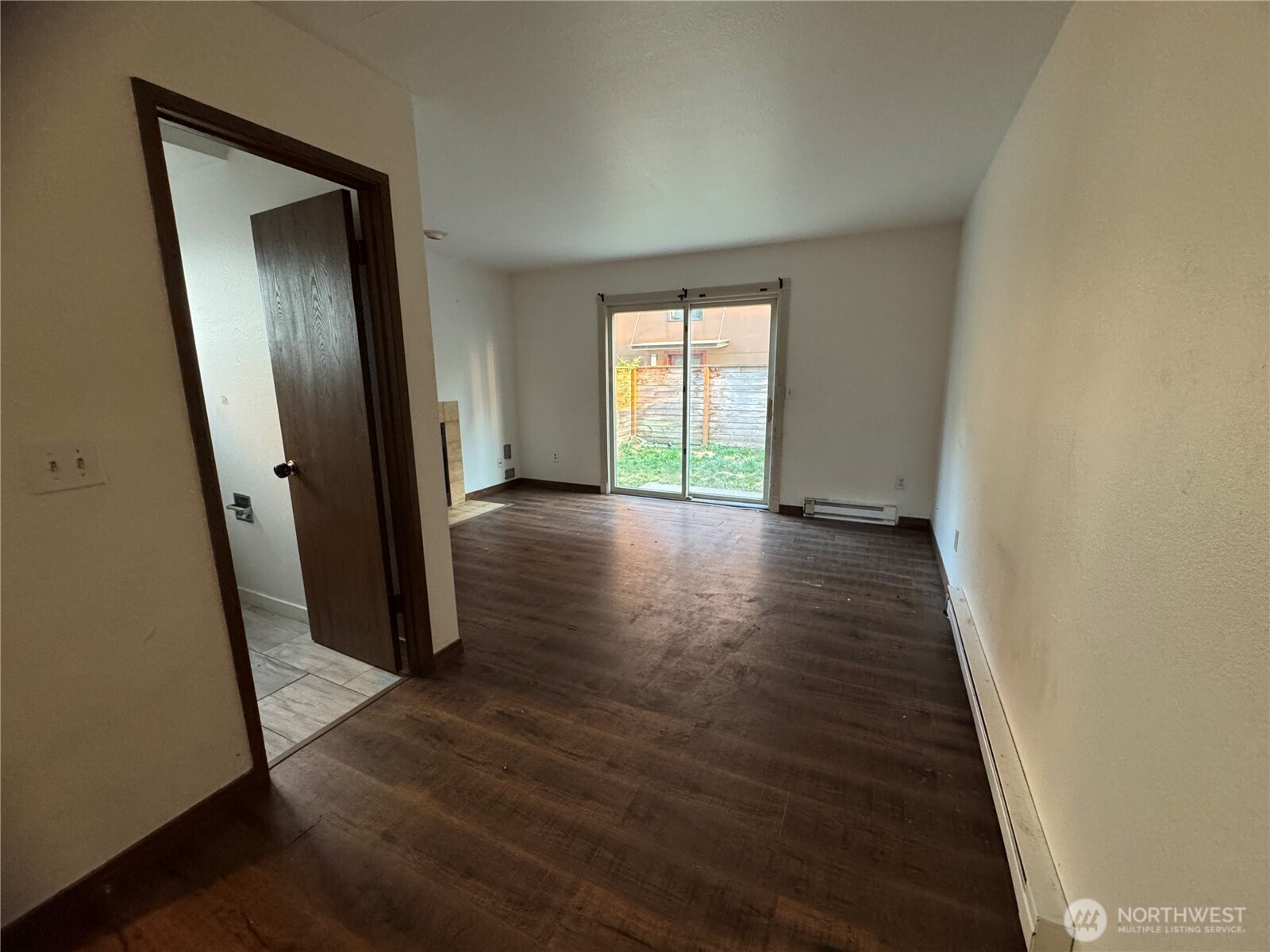 1915 E Spruce Street A Property Photo 5