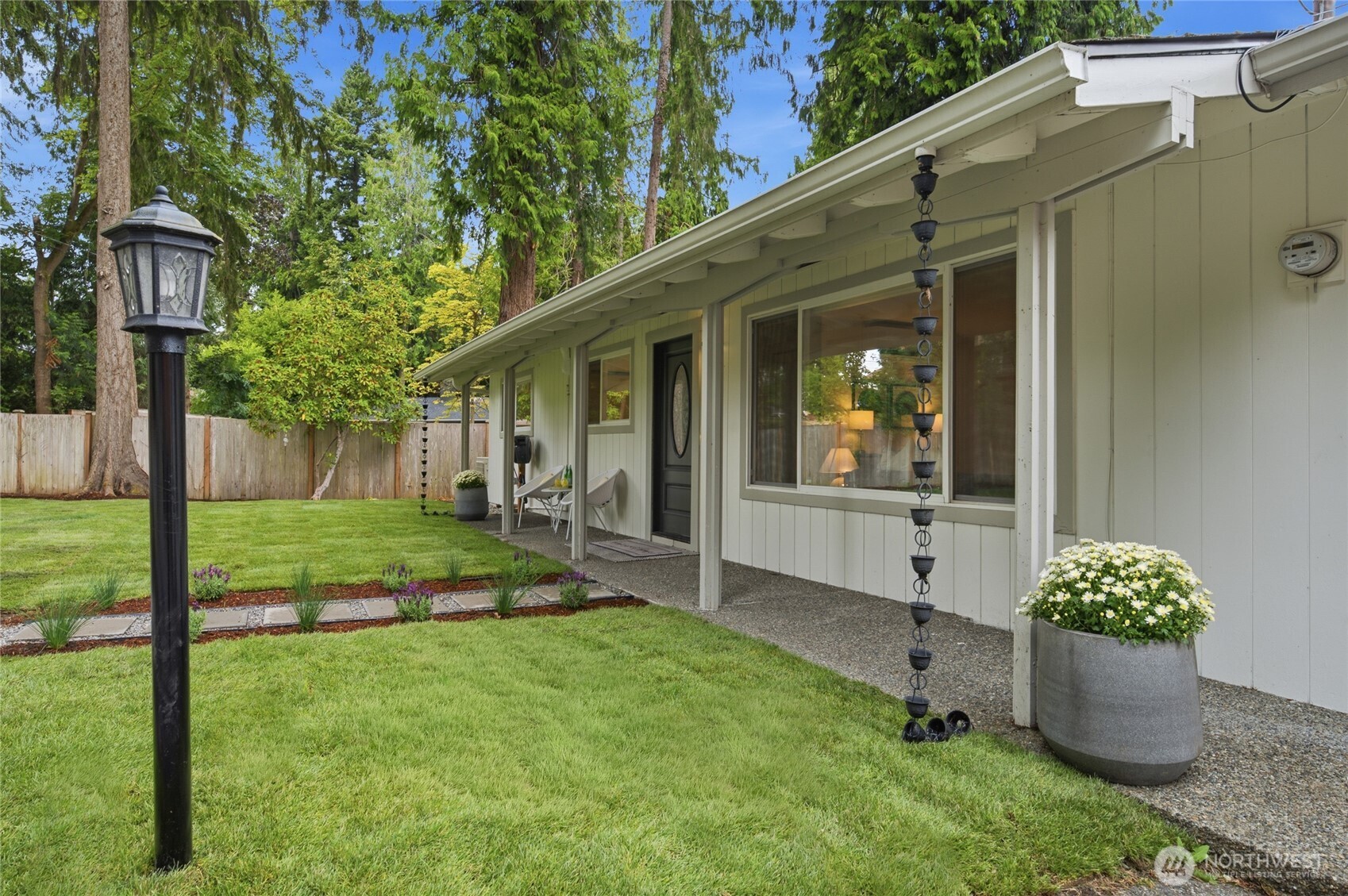 13323 108th Avenue Property Photo 2