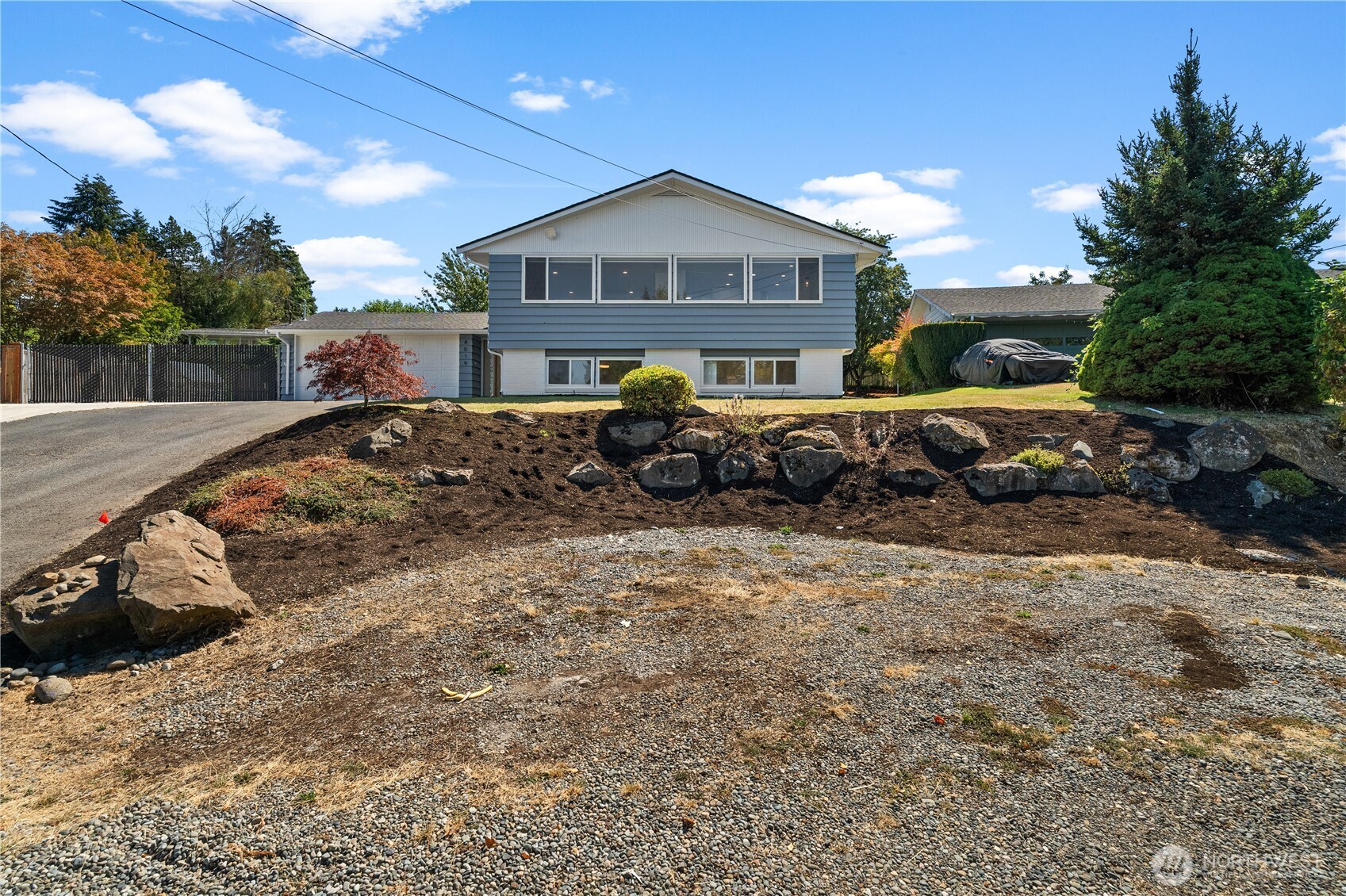 4019 Robin Road Property Photo 2