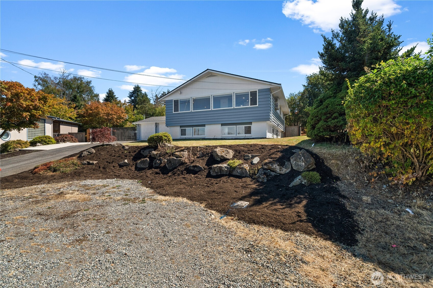 4019 Robin Road Property Photo 6