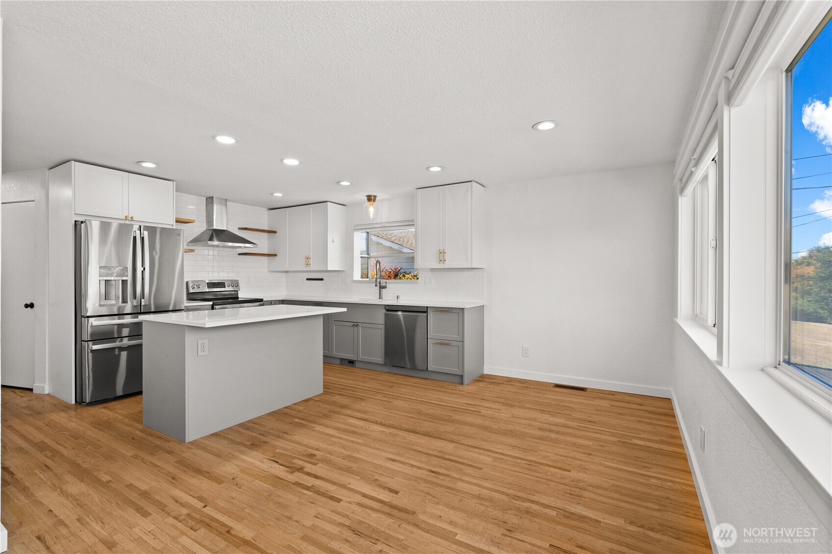 4019 Robin Road Property Photo 13