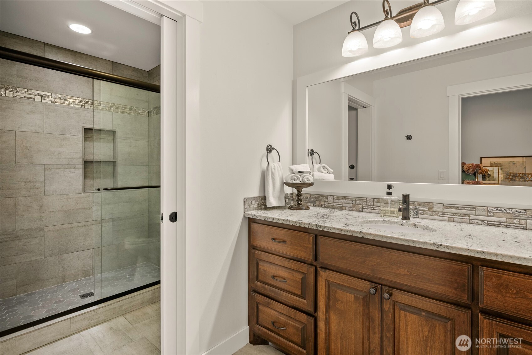 8648 Ashbury Court Property Photo 35