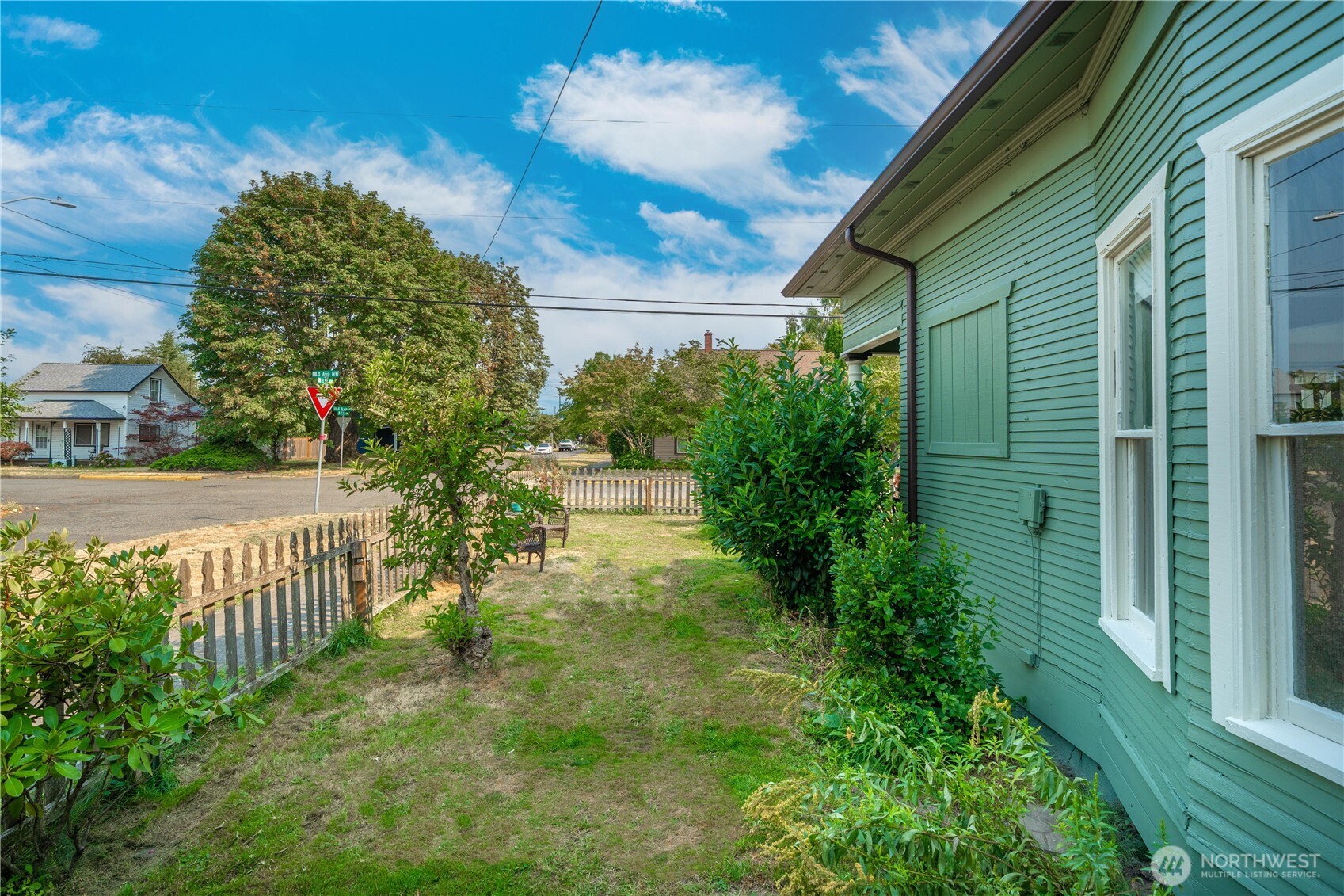 246 4th Avenue Property Photo 27