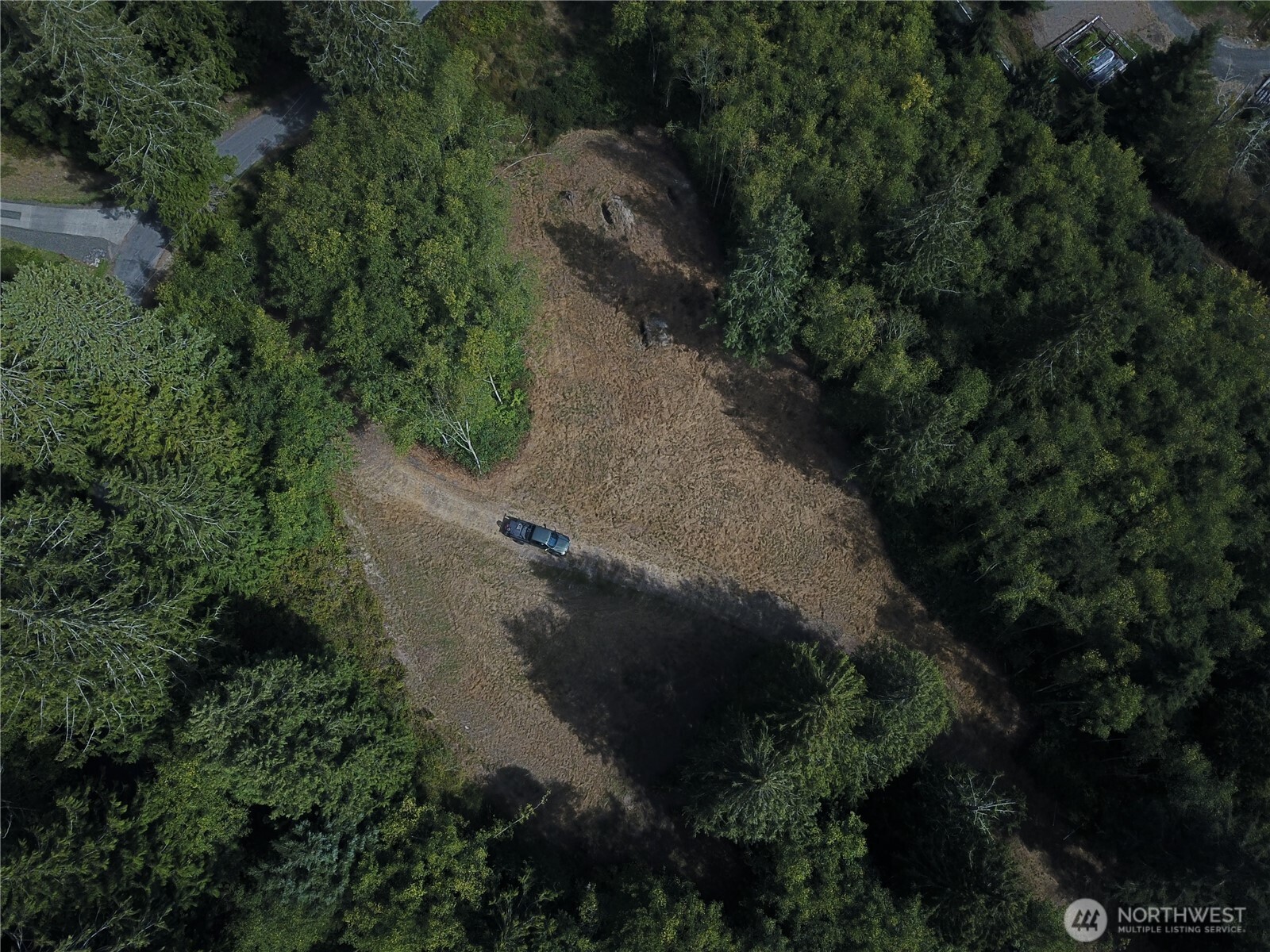 1050 Andy Cooper Road Property Photo 7