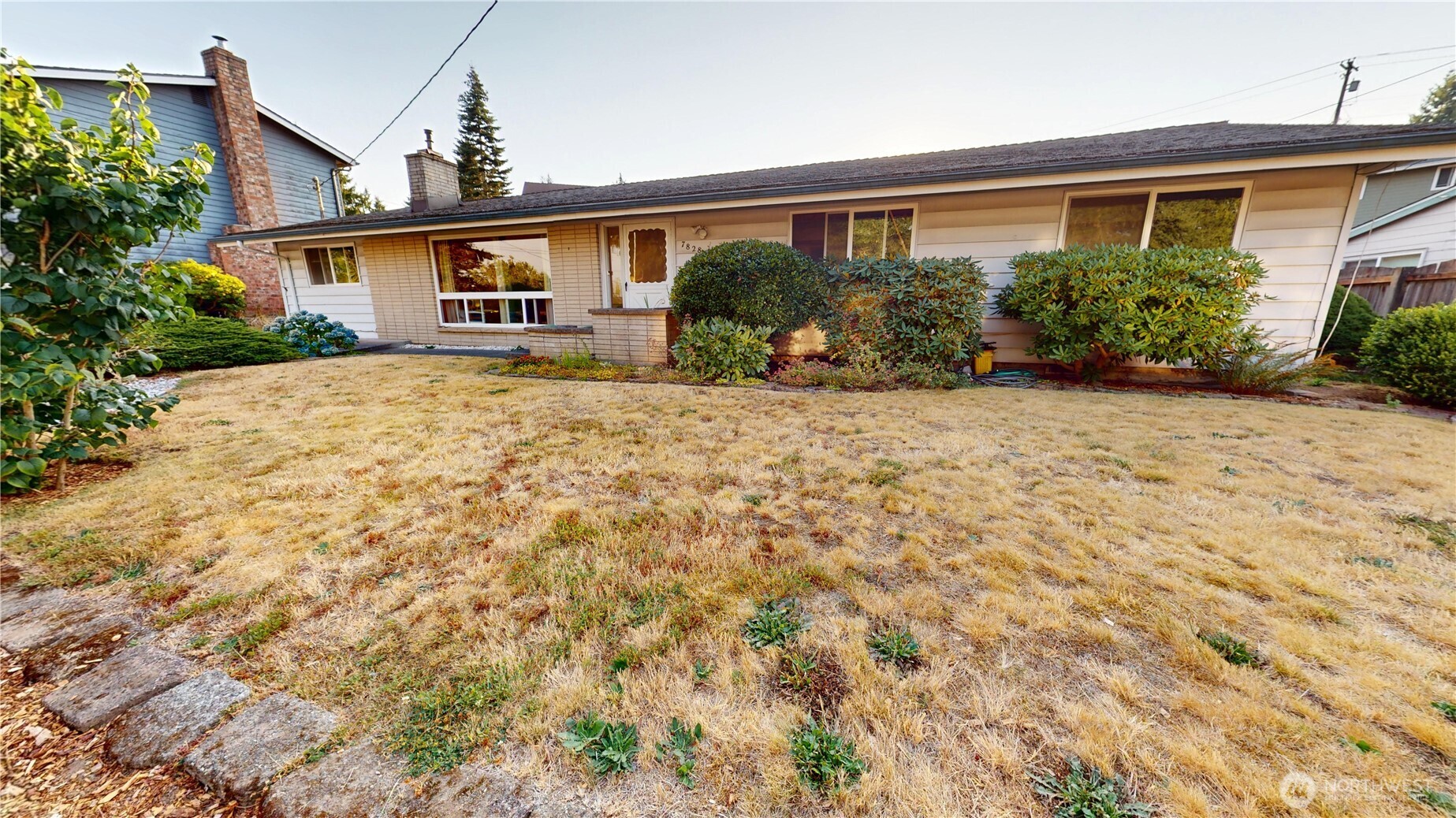 7828 Highland Drive Property Photo 3
