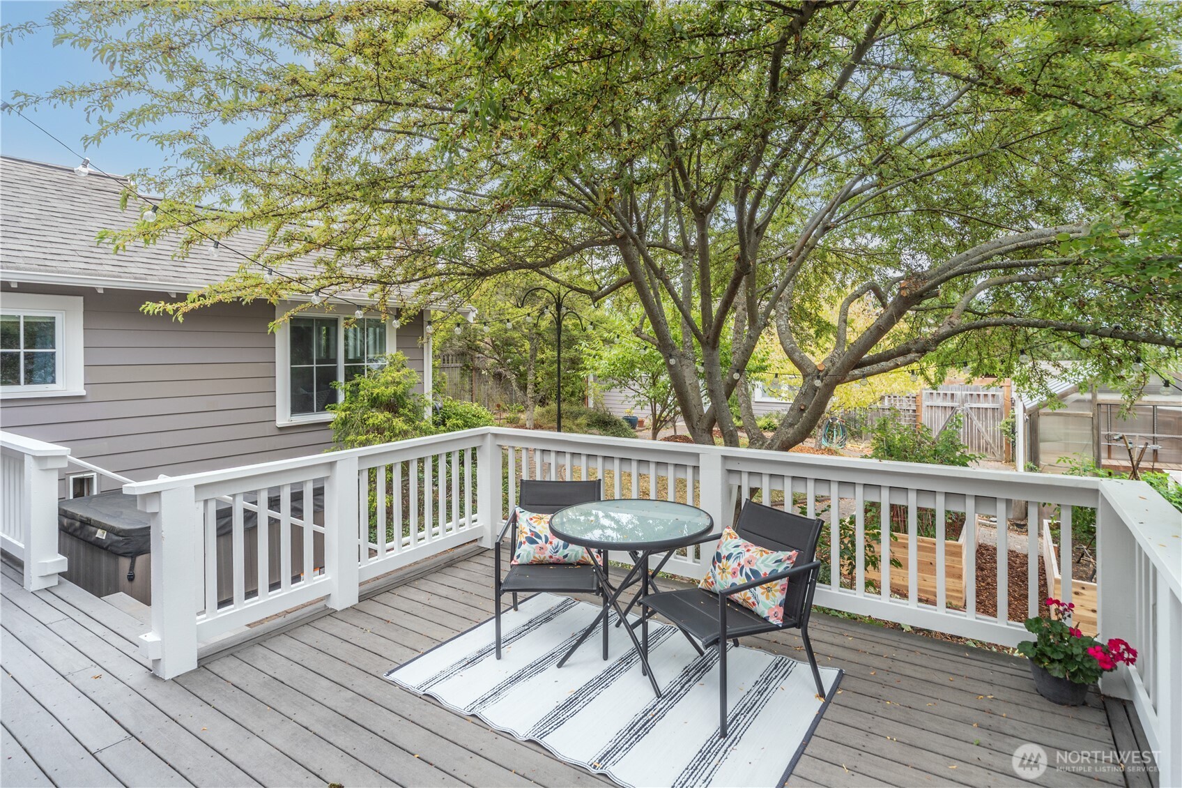 762 29th Street Property Photo 11