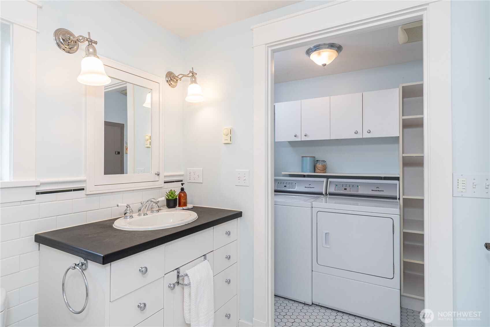 762 29th Street Property Photo 16