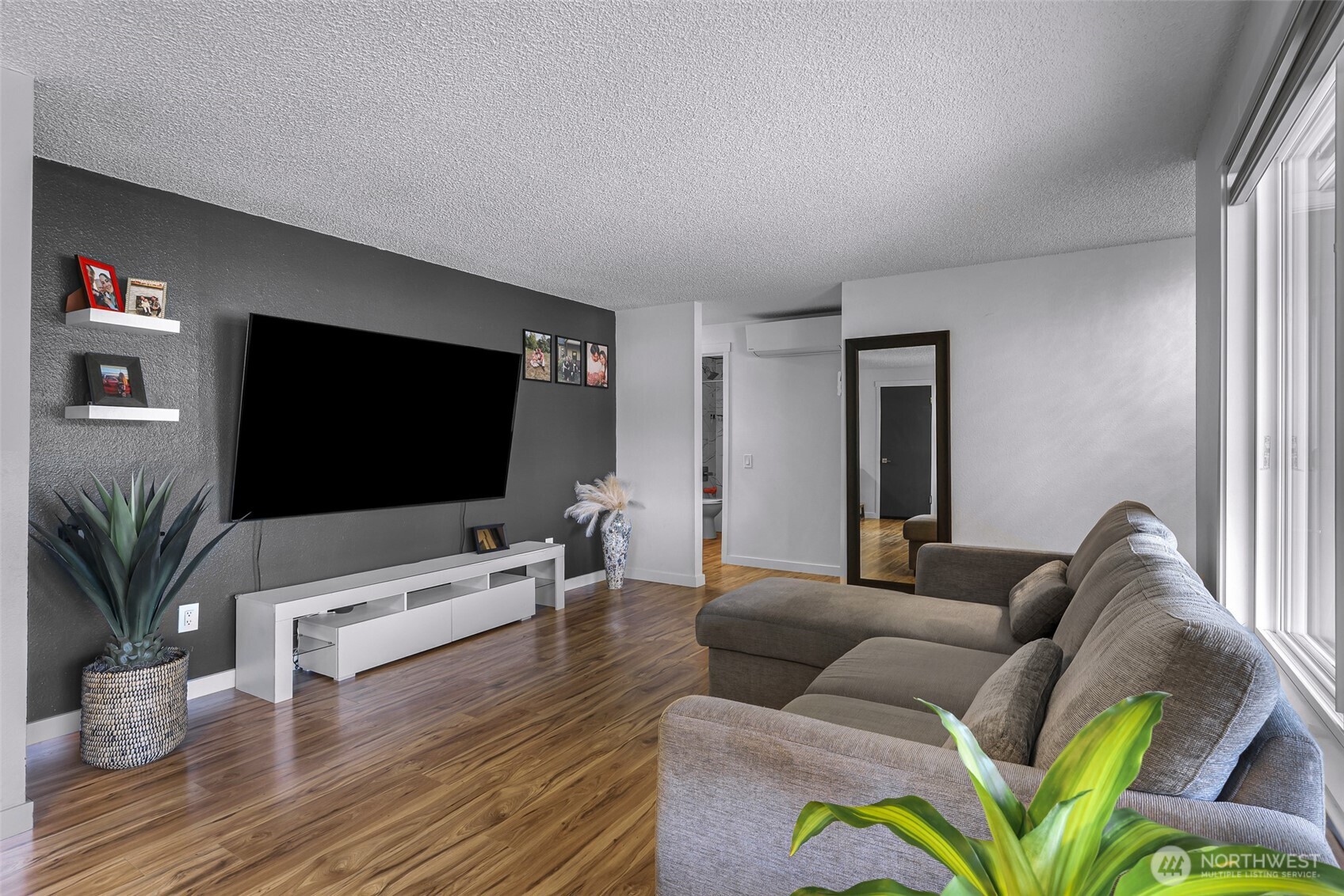 6108 Juno Place Property Photo 8