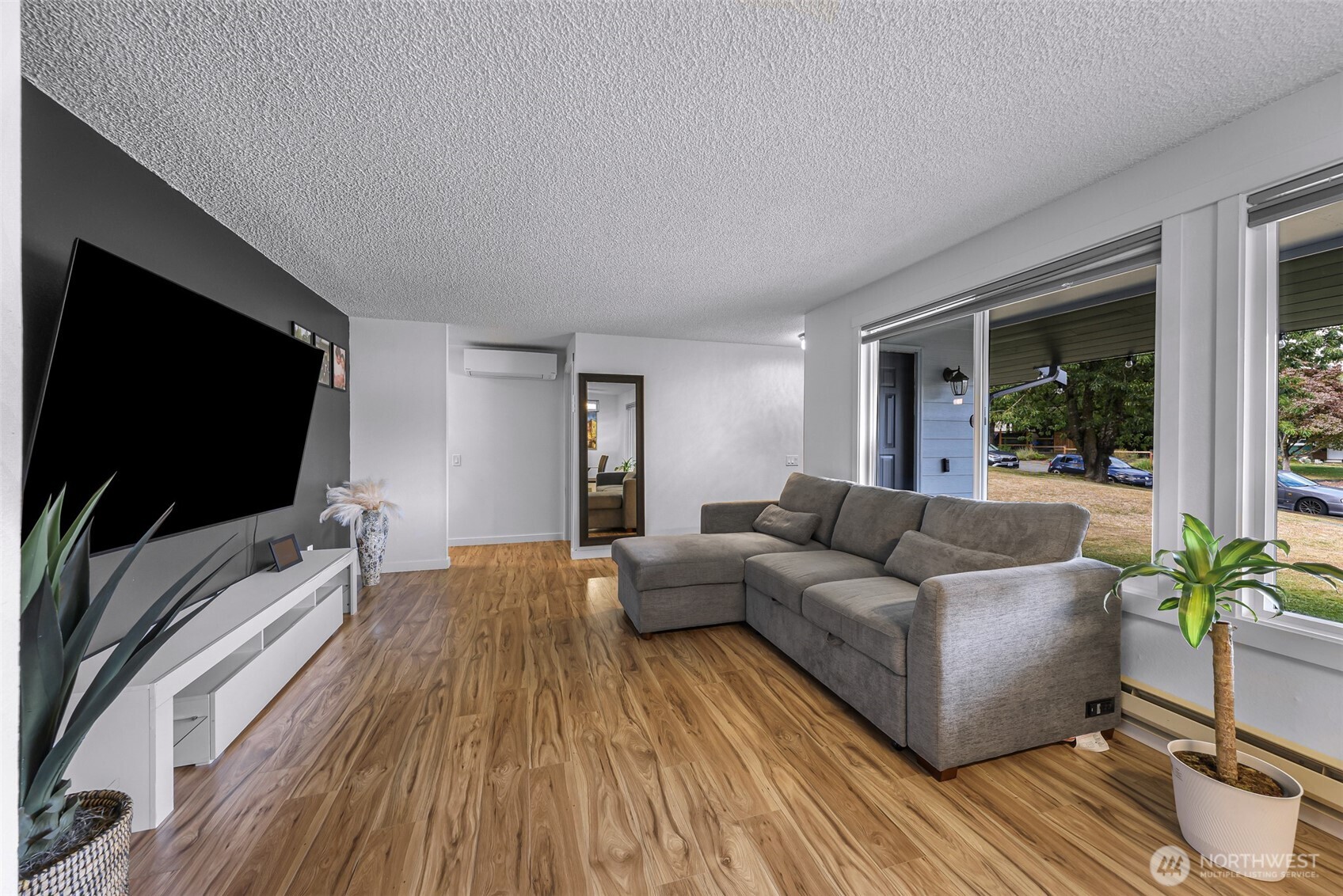 6108 Juno Place Property Photo 9