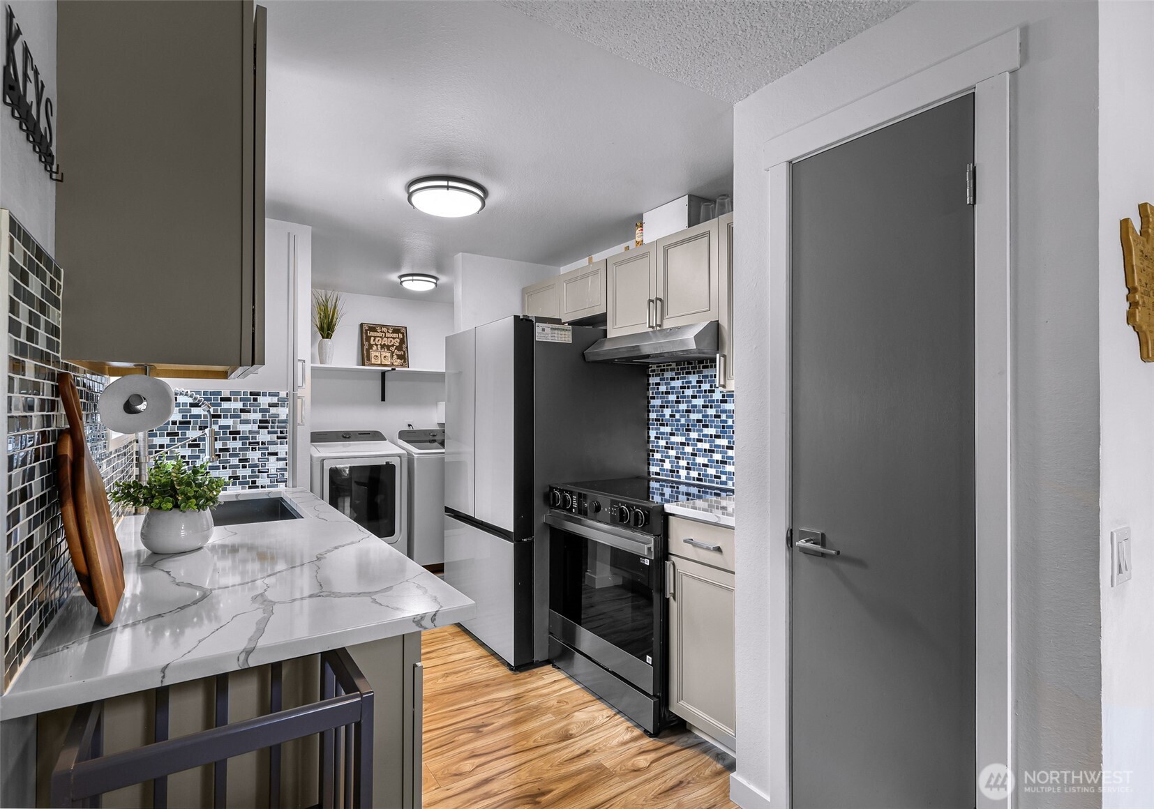 6108 Juno Place Property Photo 15