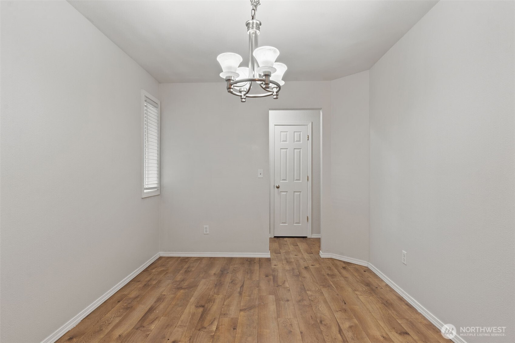 18813 79th Avenue Ct Property Photo 7