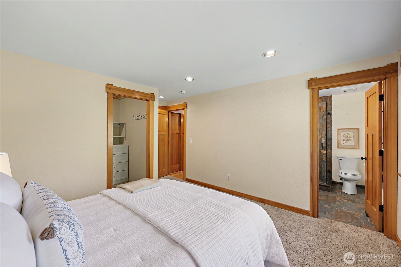 20106 Marine View Drive Property Photo 15