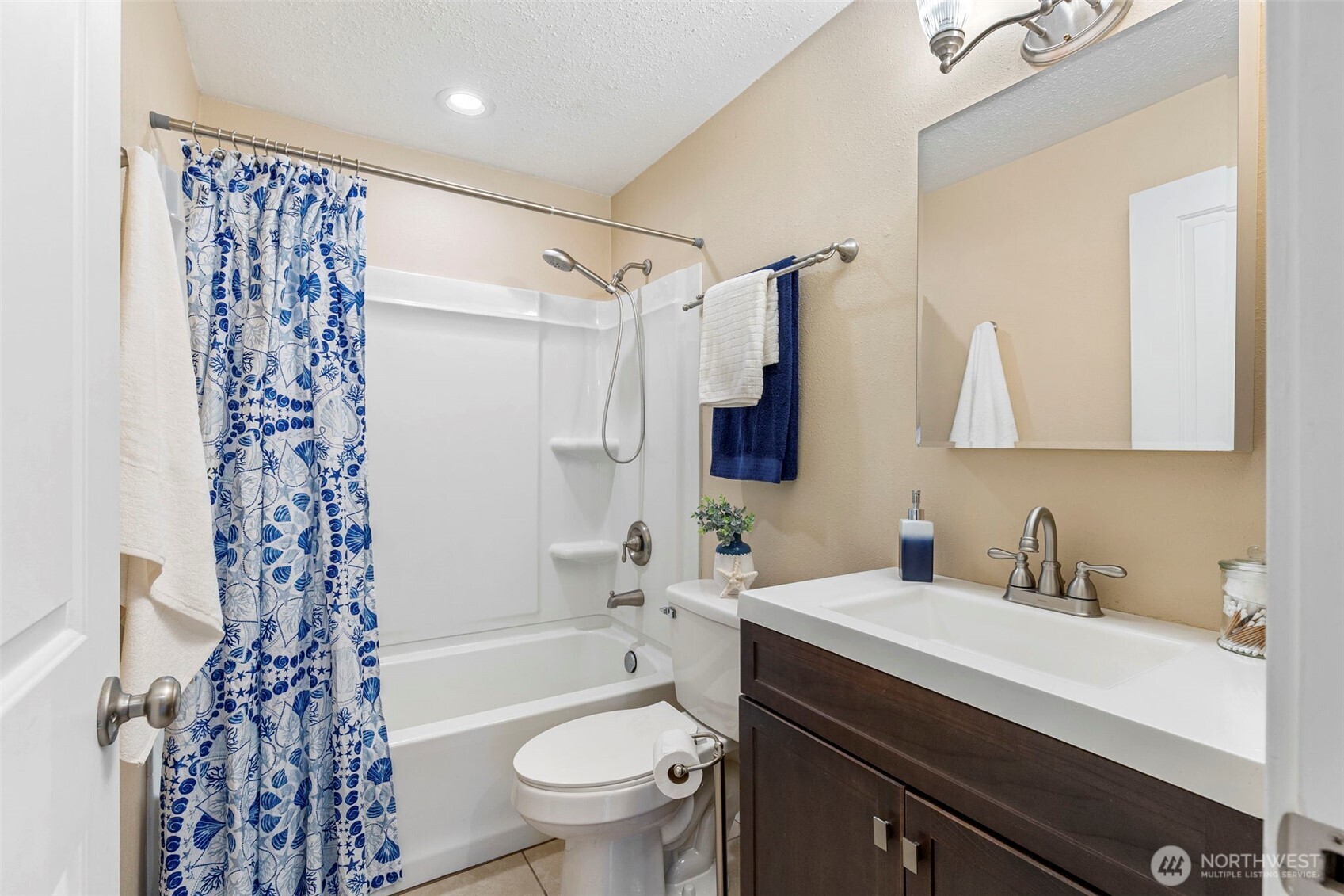 515 Roe Street Property Photo 15