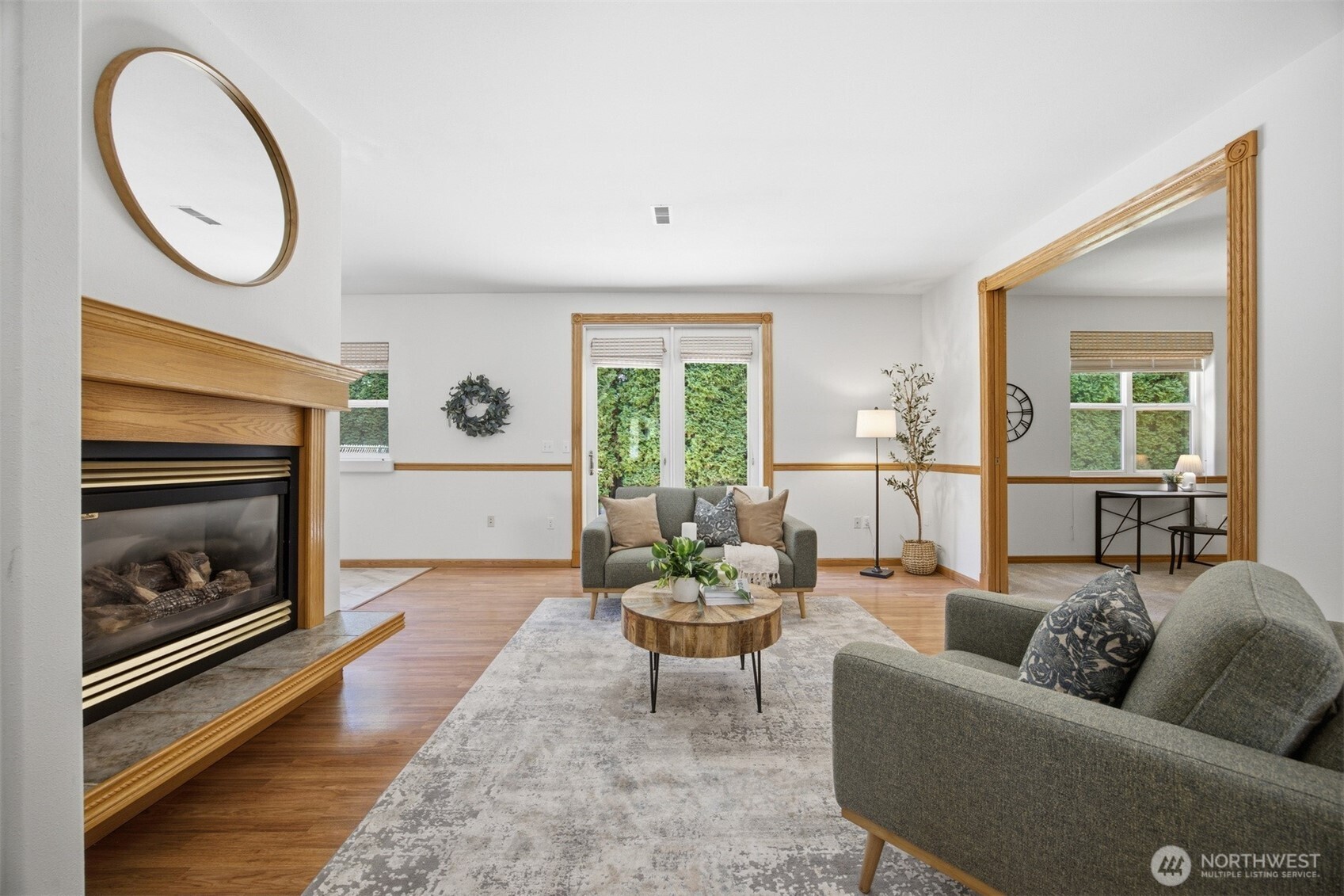 1203 Roland Street Property Photo 4