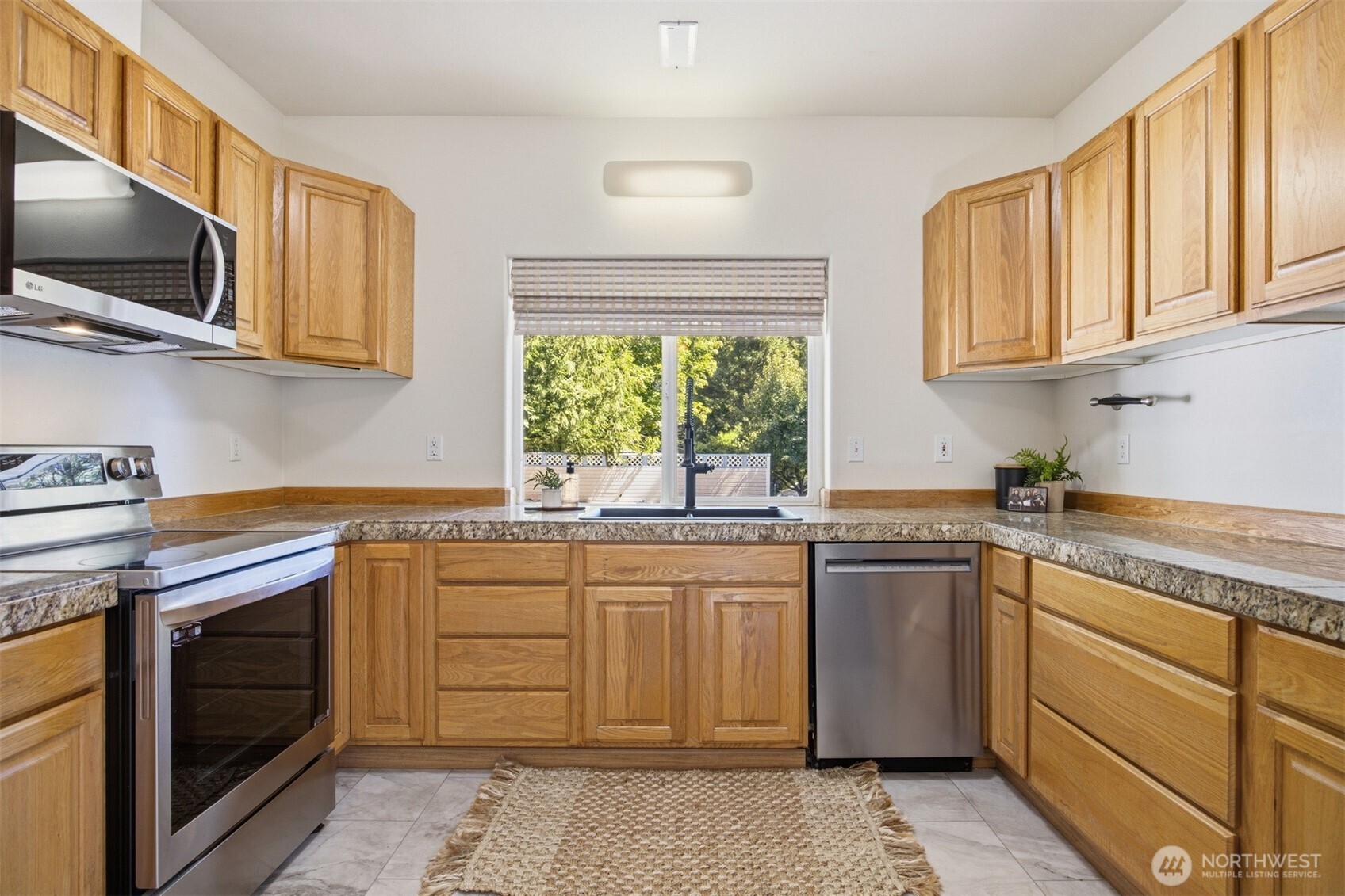 1203 Roland Street Property Photo 17