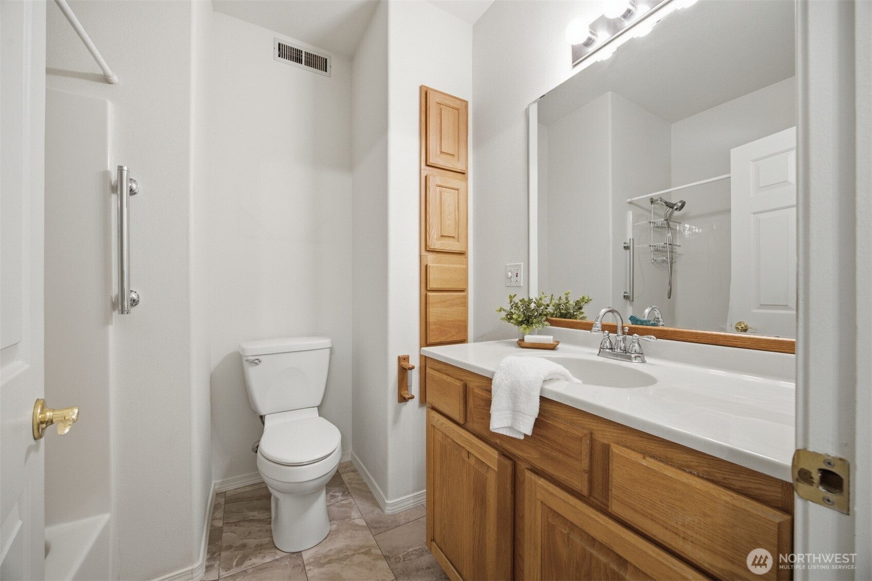 1203 Roland Street Property Photo 25