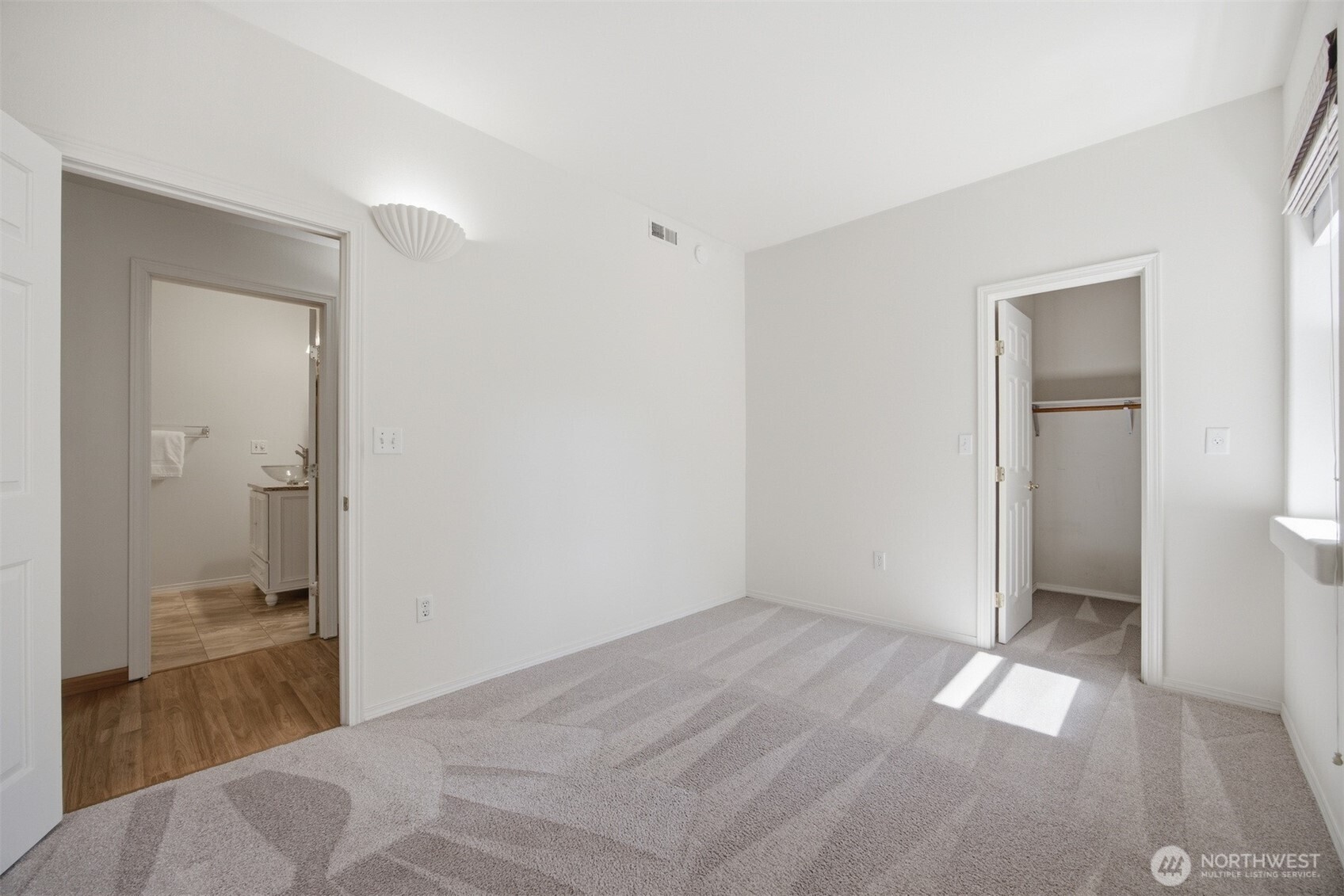 1203 Roland Street Property Photo 27
