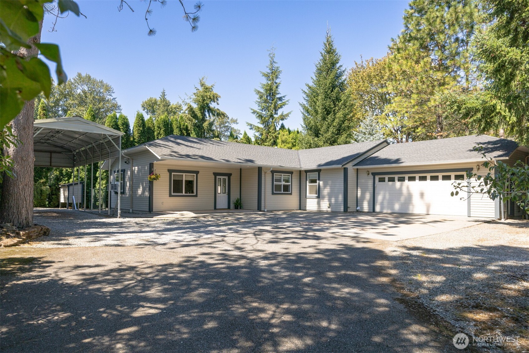 1203 Roland Street Property Photo 33