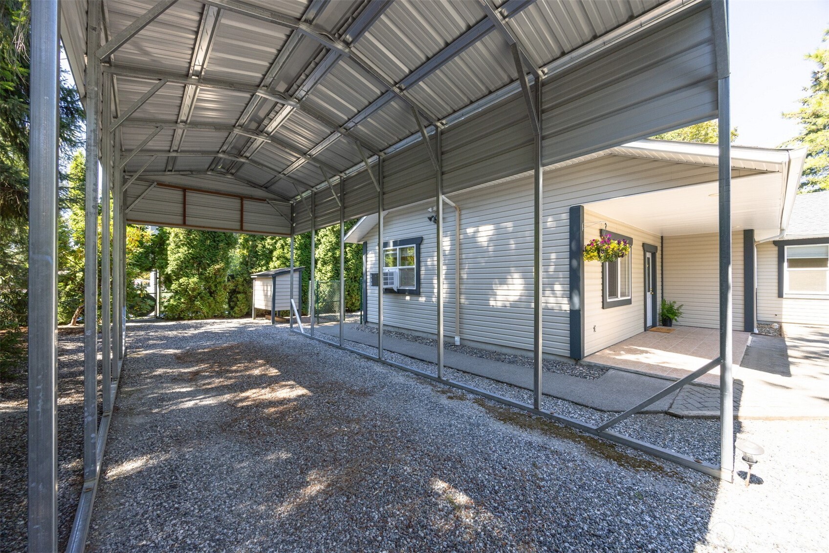 1203 Roland Street Property Photo 34