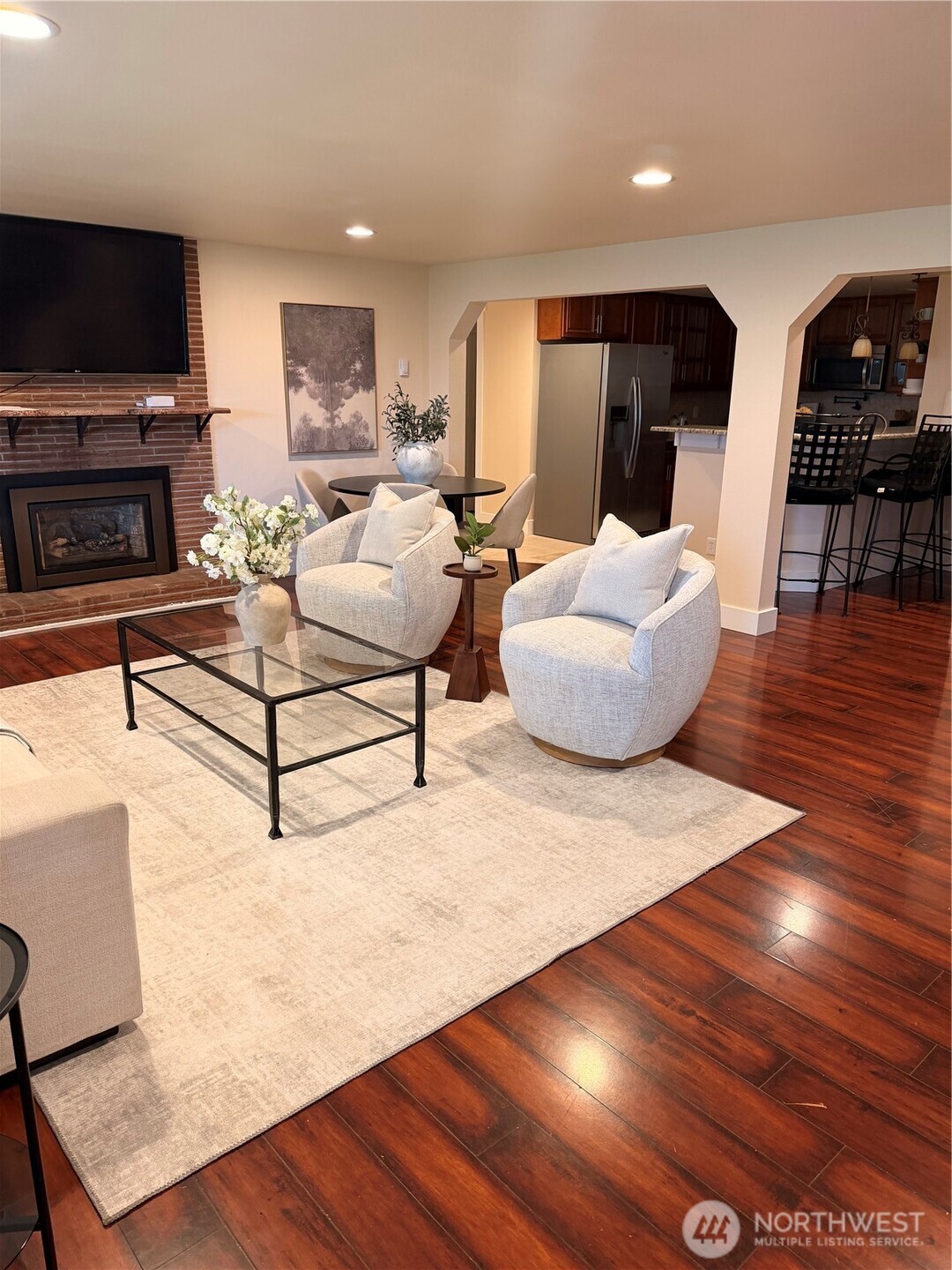 2573533 Property Photo 5