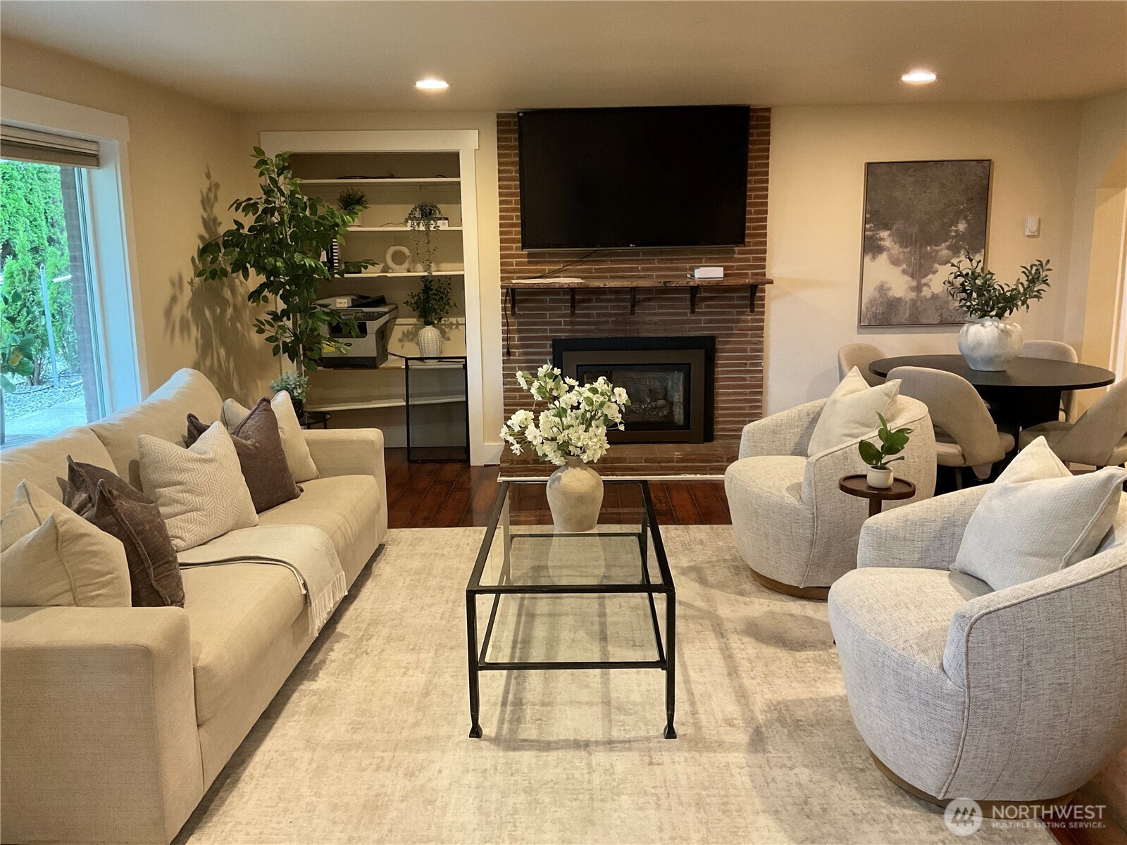 2573533 Property Photo 11