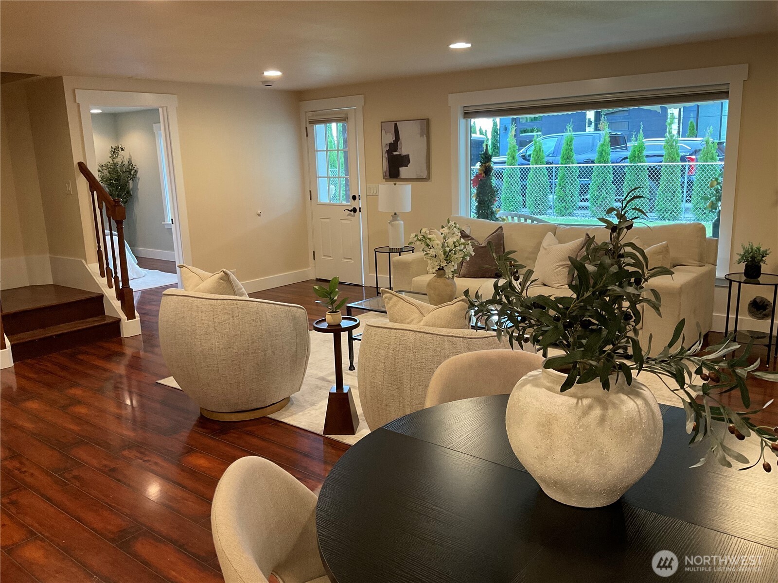 2573533 Property Photo 13