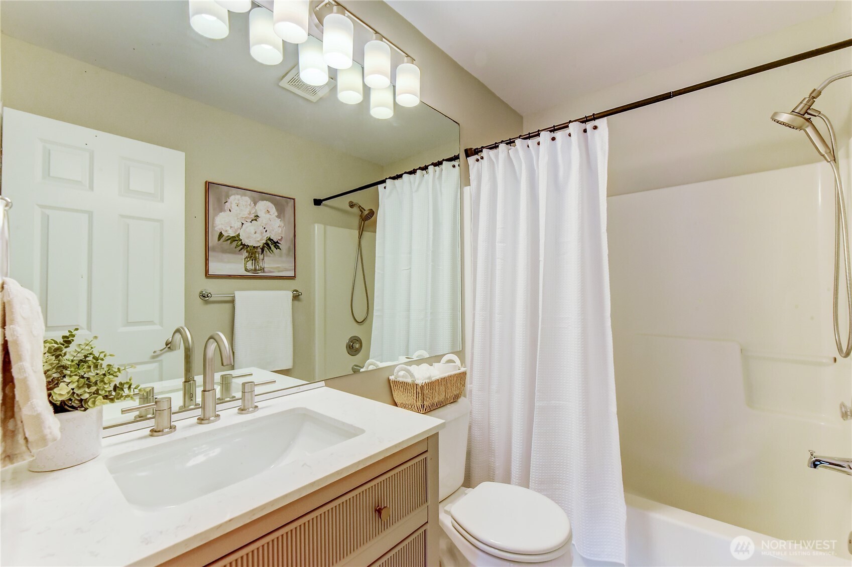 15512 3rd Place Property Photo 12