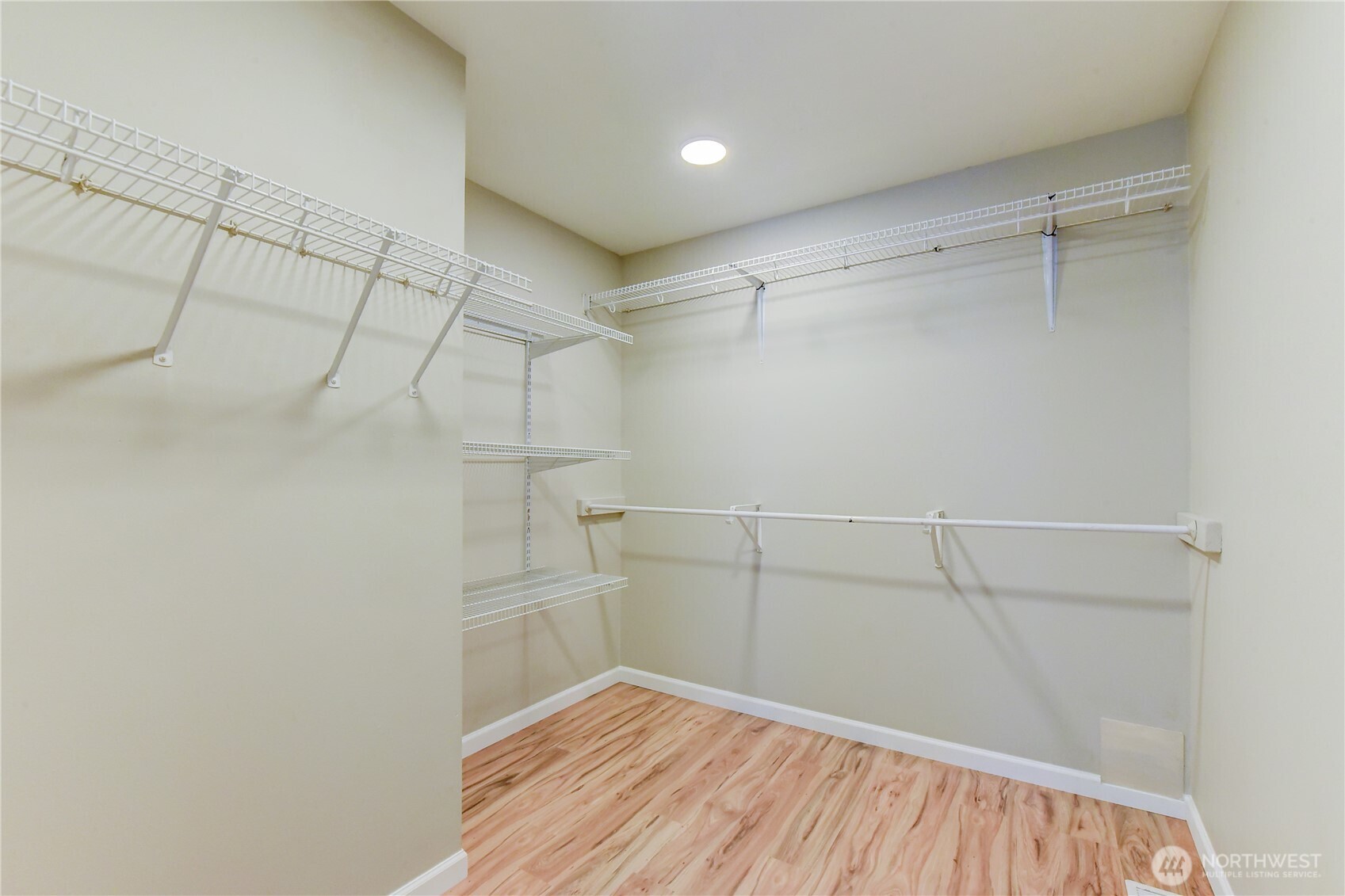 15512 3rd Place Property Photo 16