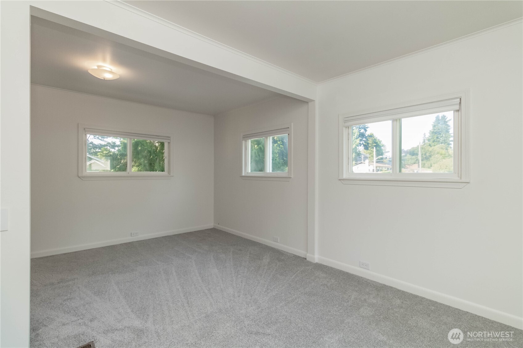 13057 10th Avenue Property Photo 22