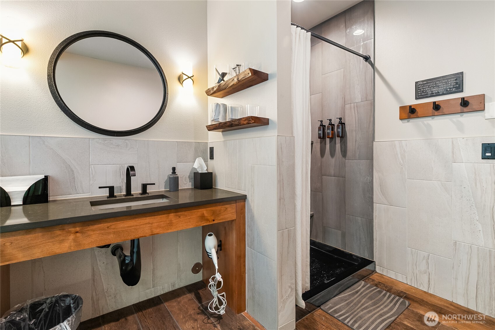 210 3rd Street Property Photo 12