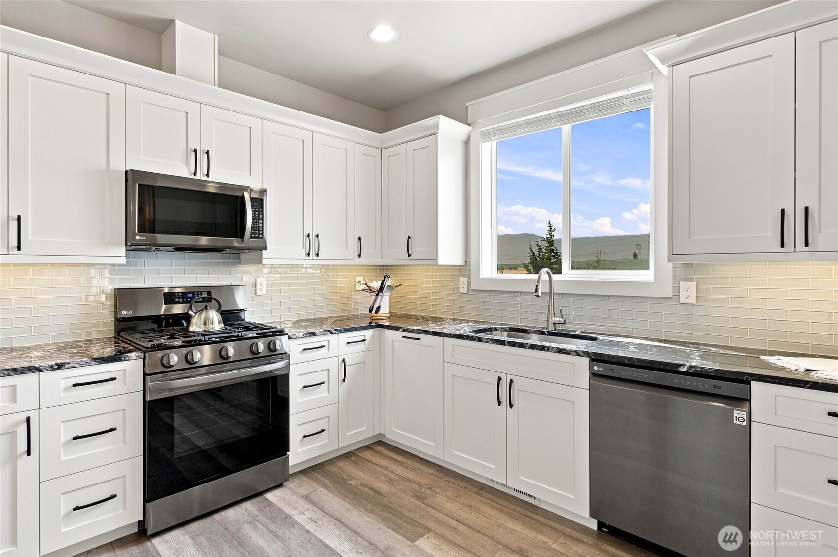 470 S Partridge Lane Property Photo 11