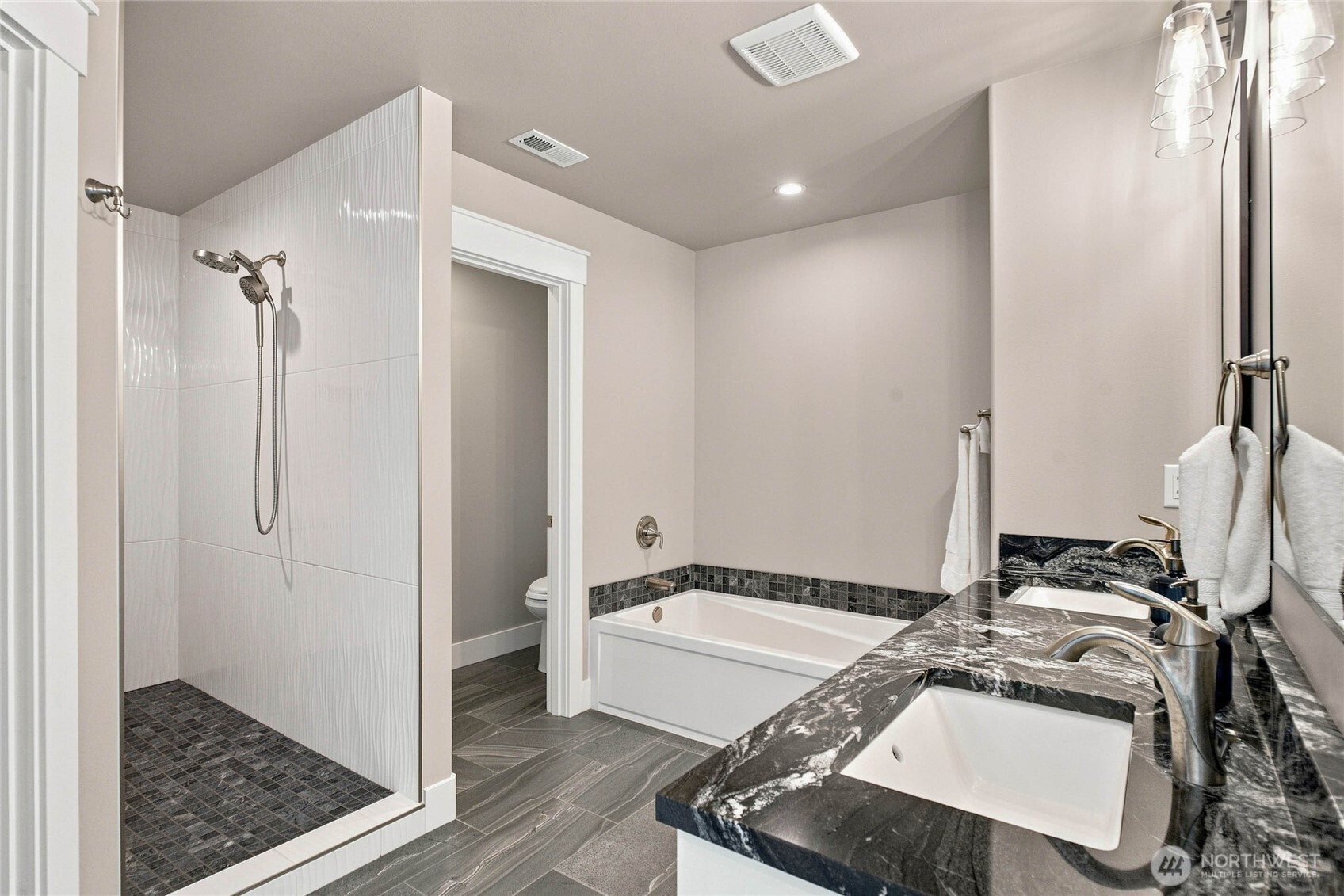 470 S Partridge Lane Property Photo 36