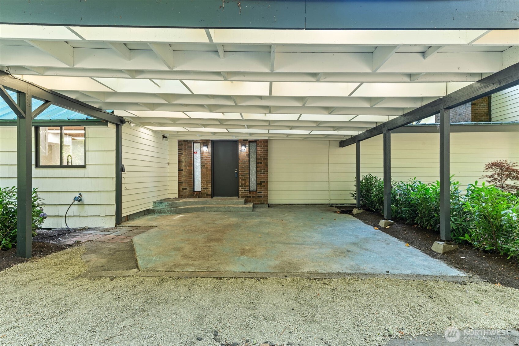 3230 E State Route 302 Property Photo 12