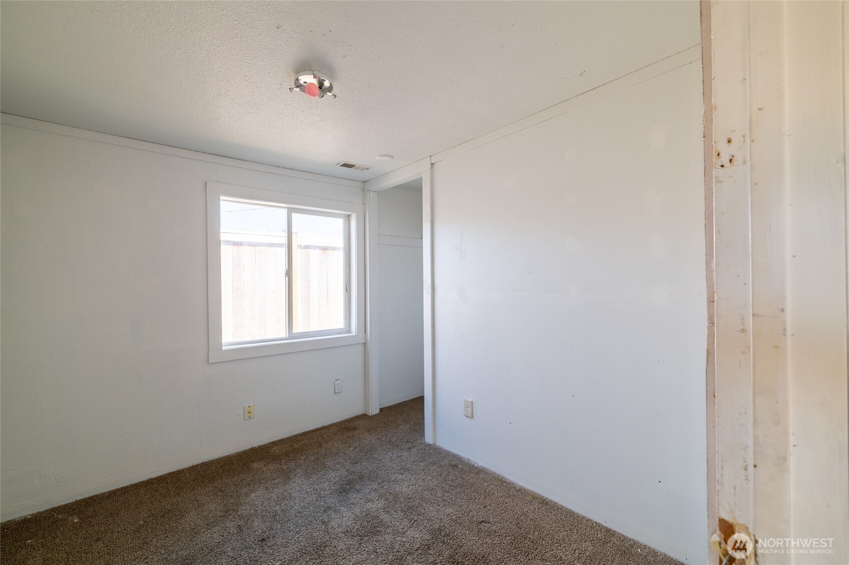 1320 Delaware Avenue Property Photo 4