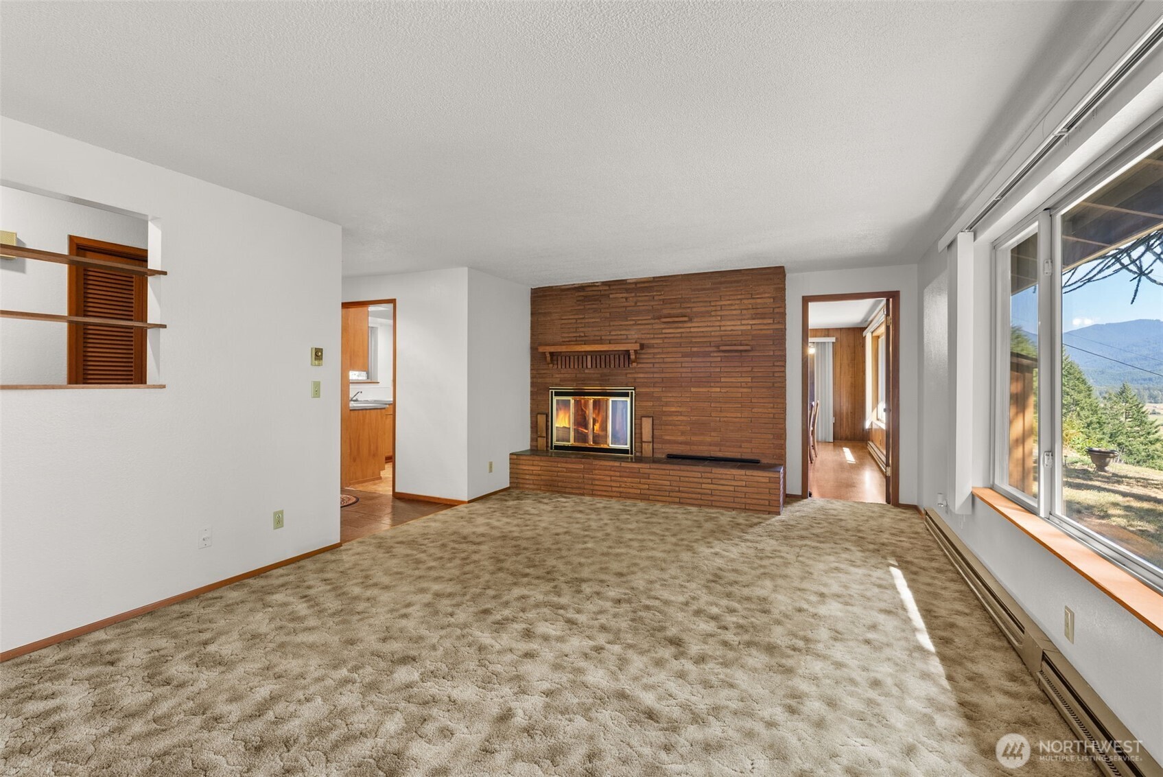 168 Boyd Property Photo 13