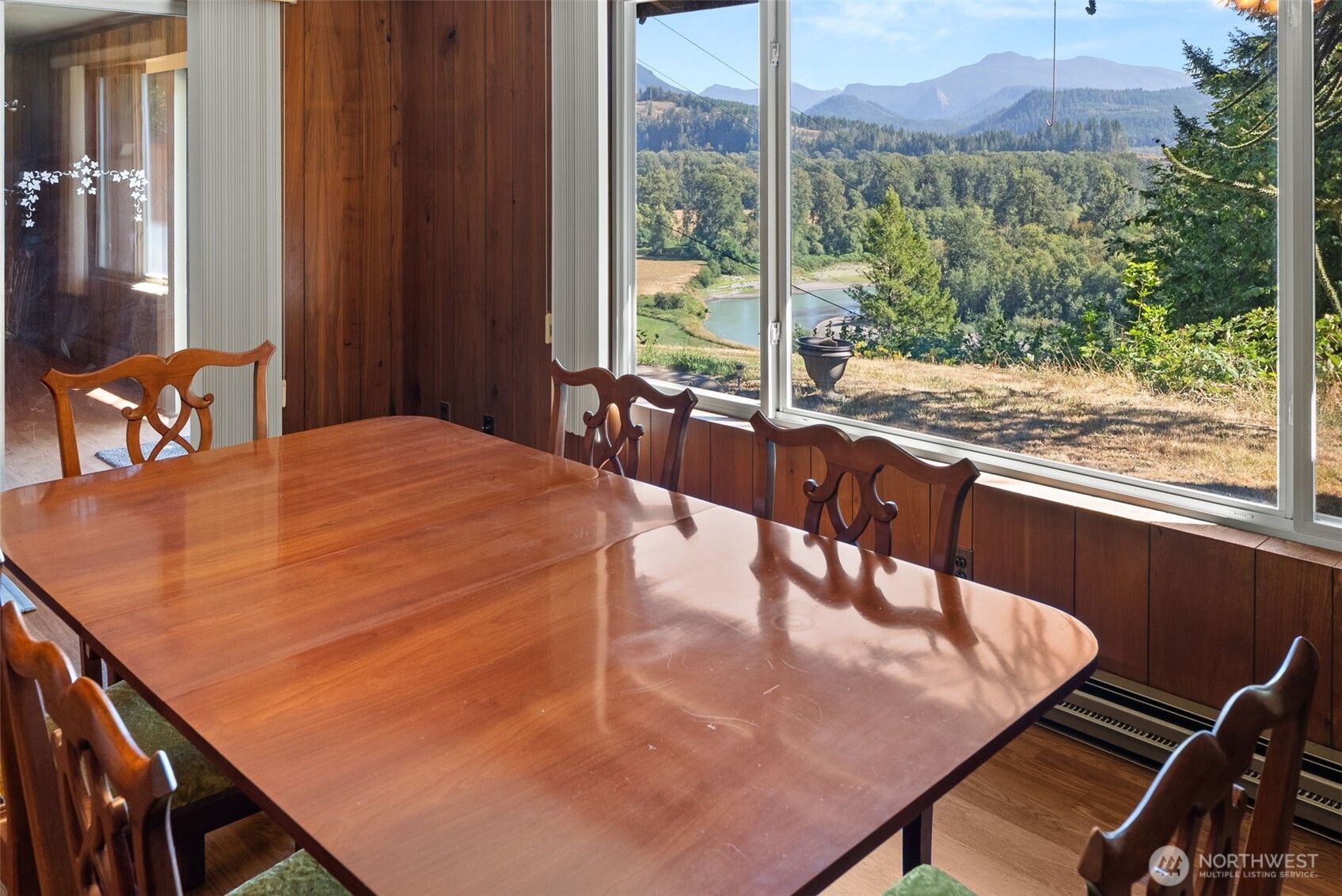 168 Boyd Property Photo 18