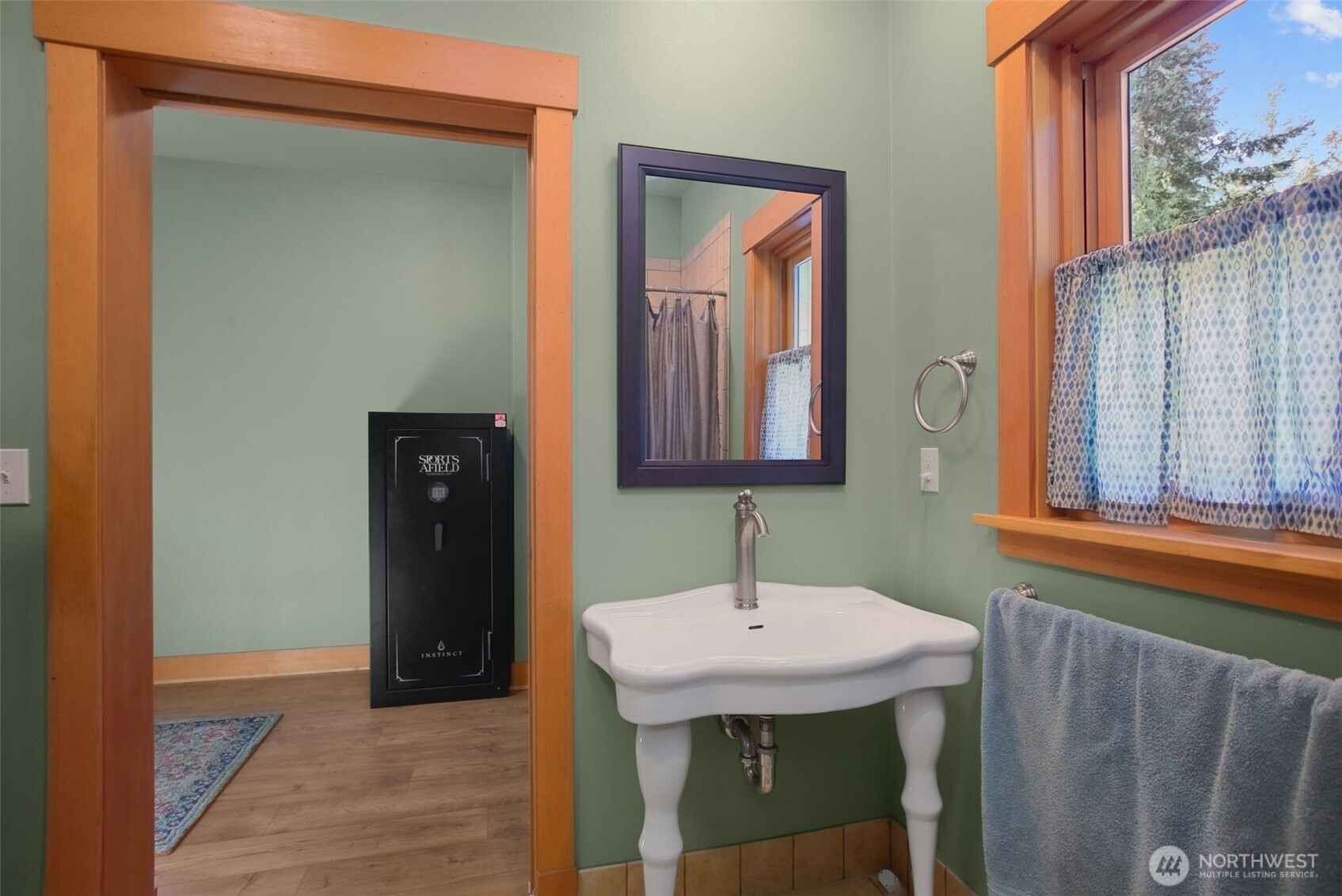 156 Hazel Point Court Property Photo 20