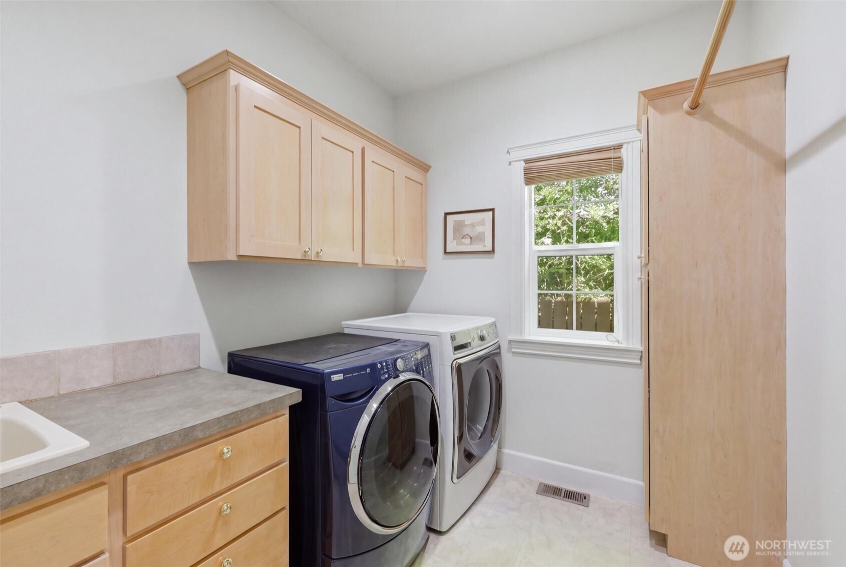 506 Azalea Avenue Property Photo 16