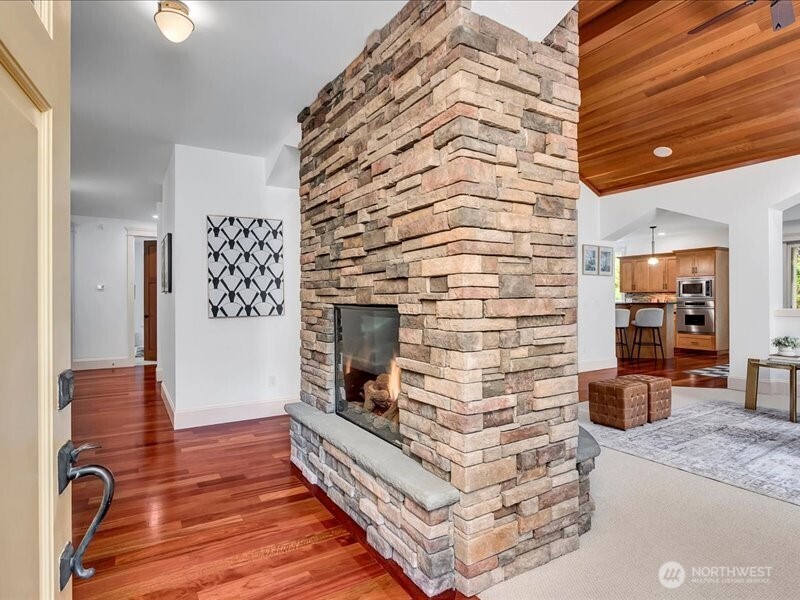 7796 Renton Issaquah Road Property Photo 3
