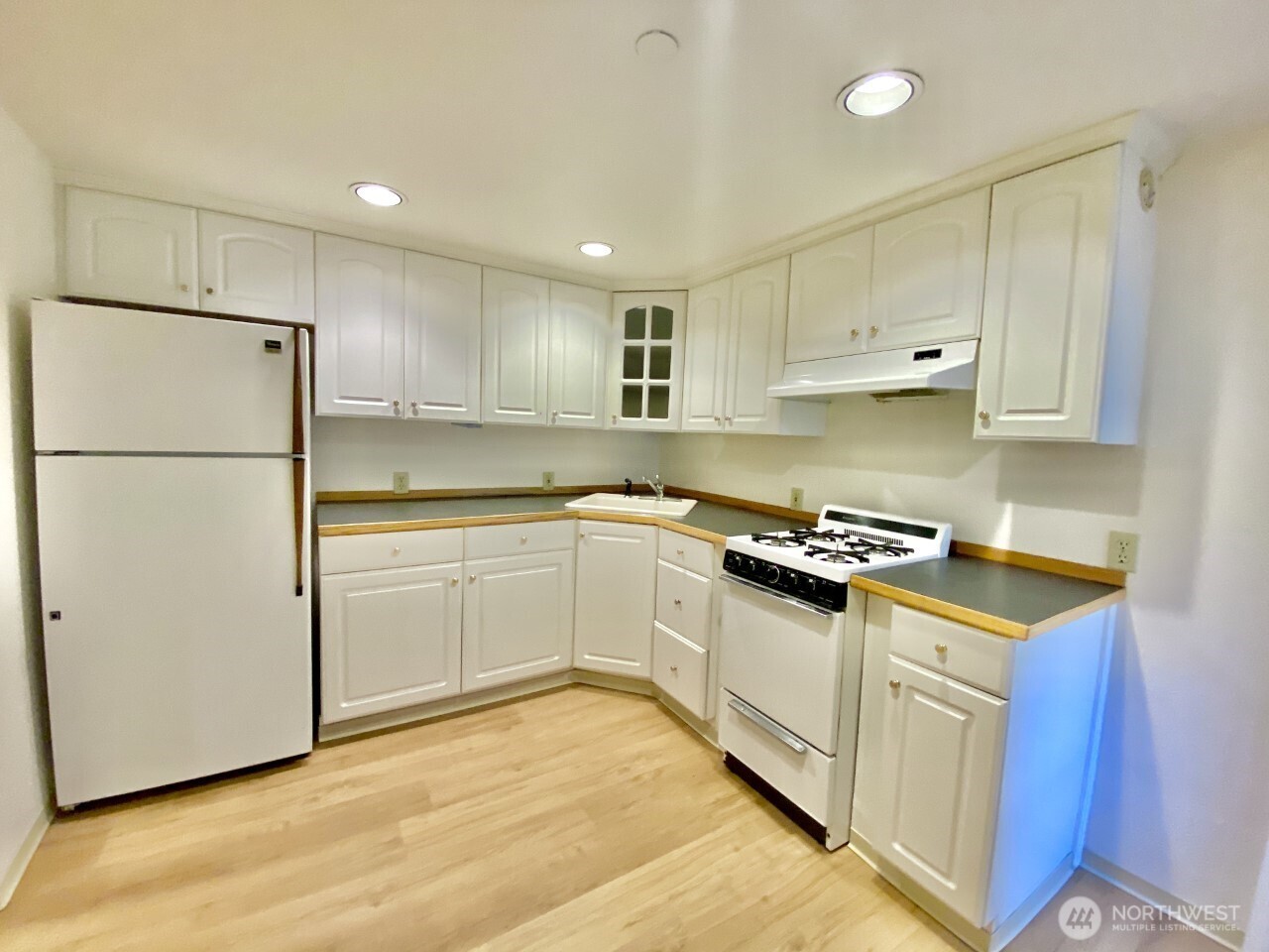 4022 59th Avenue C Property Photo 6