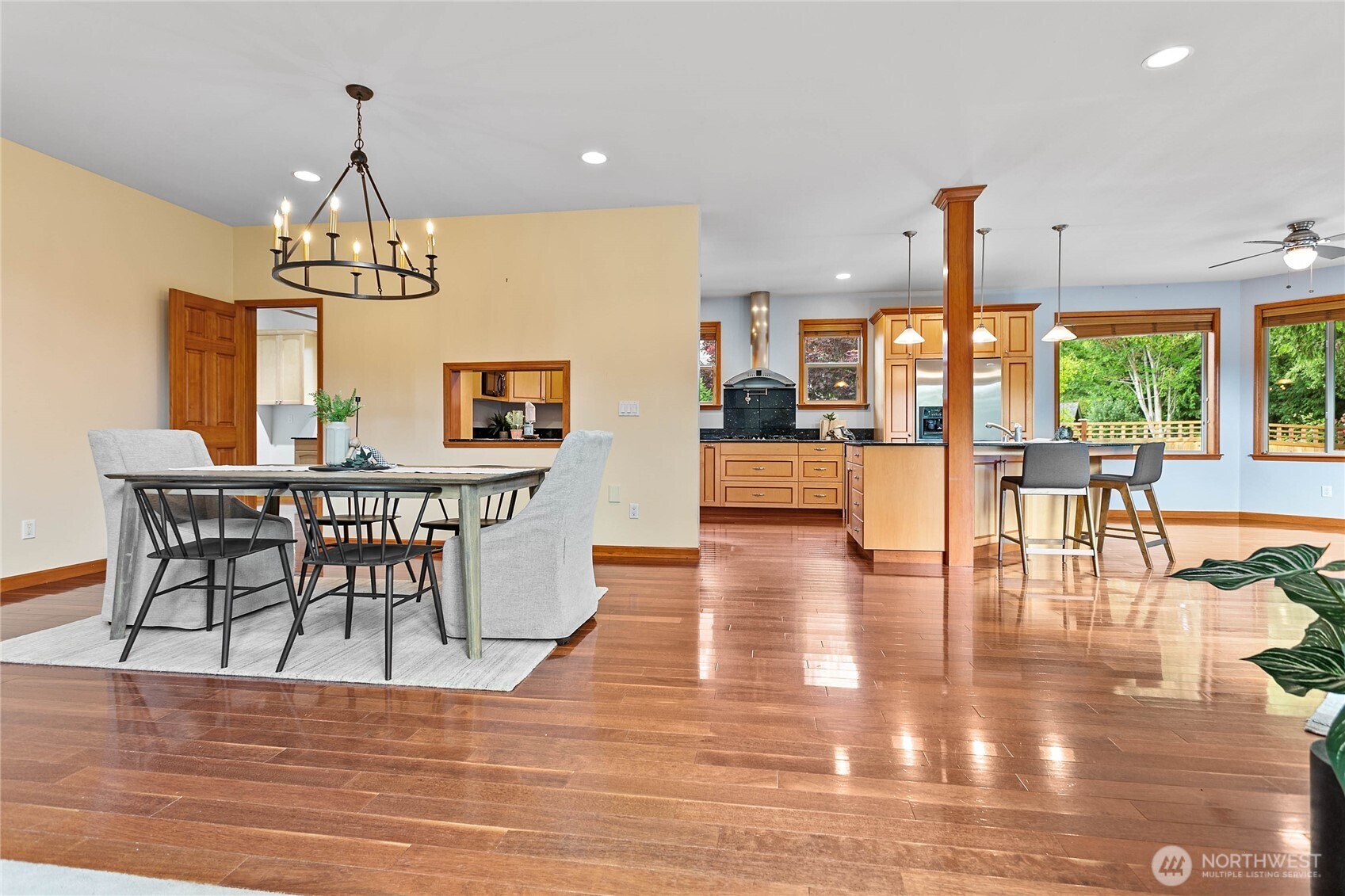 8676 Ashbury Court Property Photo 10