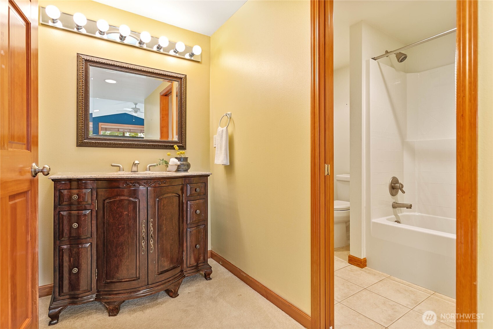 8676 Ashbury Court Property Photo 29